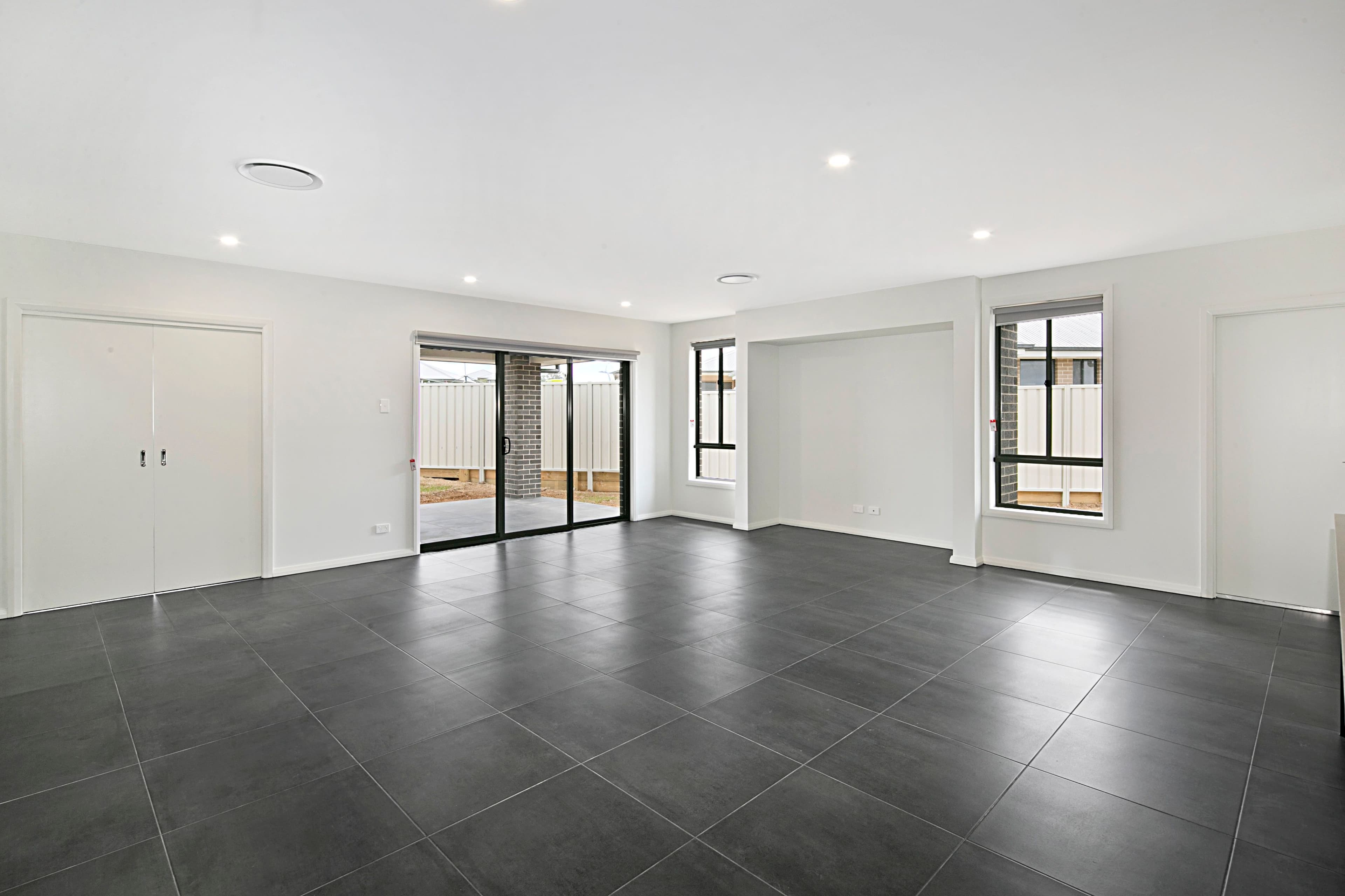 67 Quiberon Way, Goulburn NSW 2580, Goulburn - Thumbnail 3