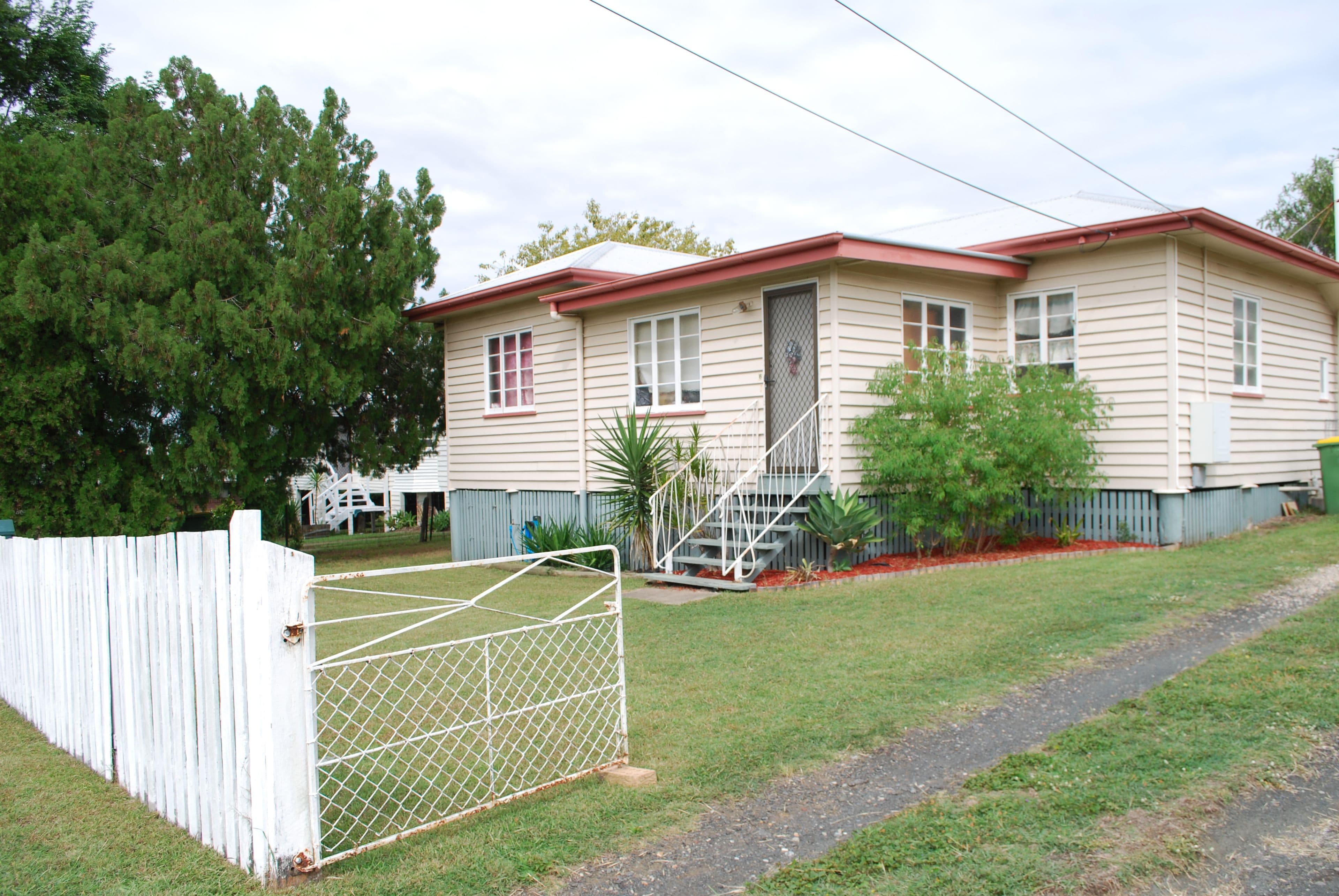6 Greenham Street, Raceview QLD 4305, Raceview - Image 1