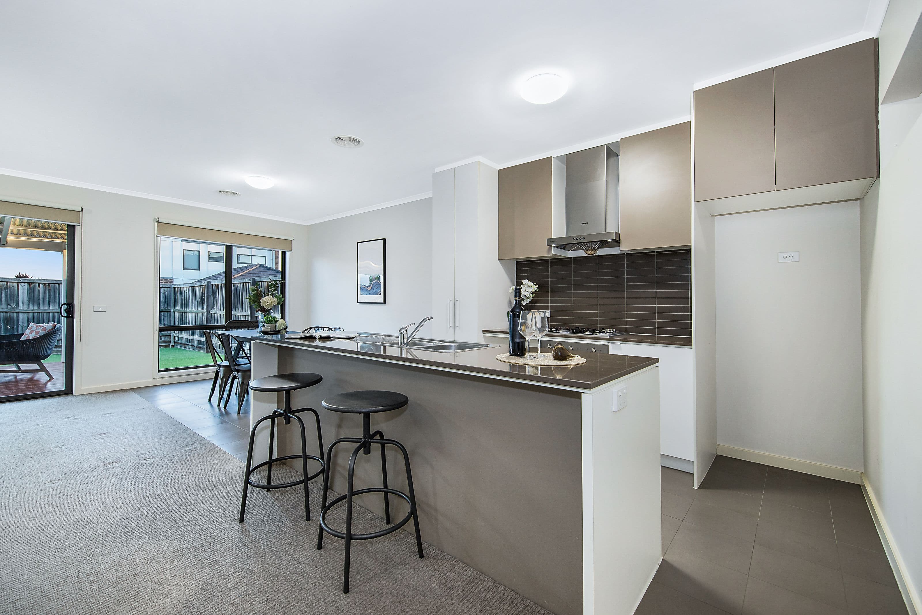 79 Waverley Park Drive, Mulgrave VIC 3170, Mulgrave - Thumbnail 2