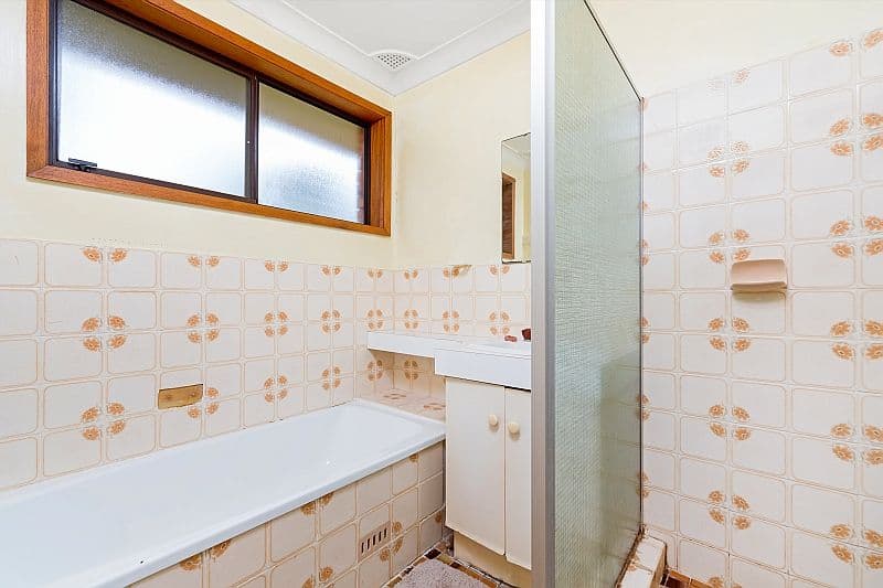 54 Yimbala Street, KILLARNEY VALE NSW 2261, Killarney Vale - Thumbnail 4