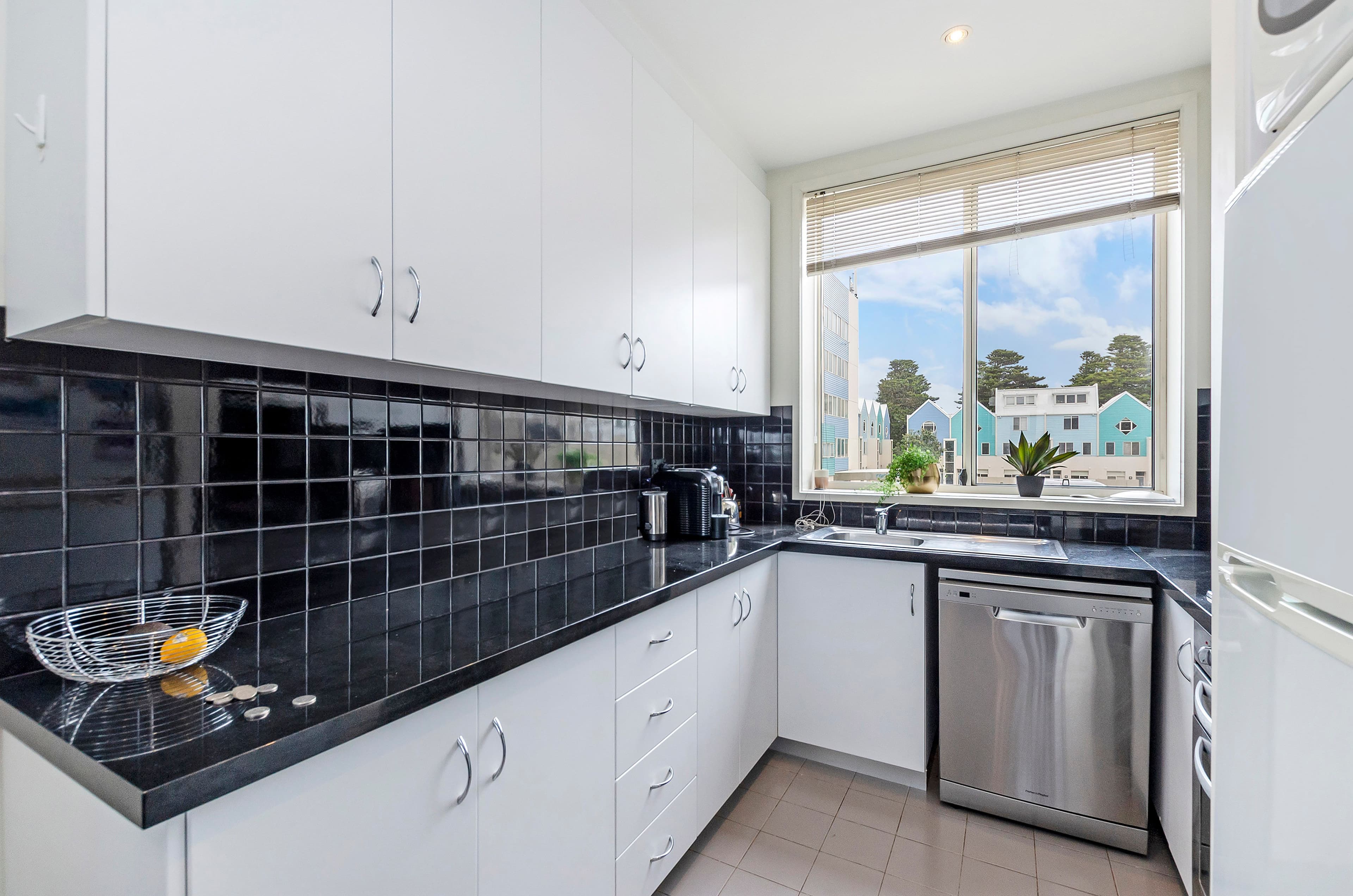 2 Pertobe Road, Warrnambool VIC 3280, Warrnambool - Thumbnail 5
