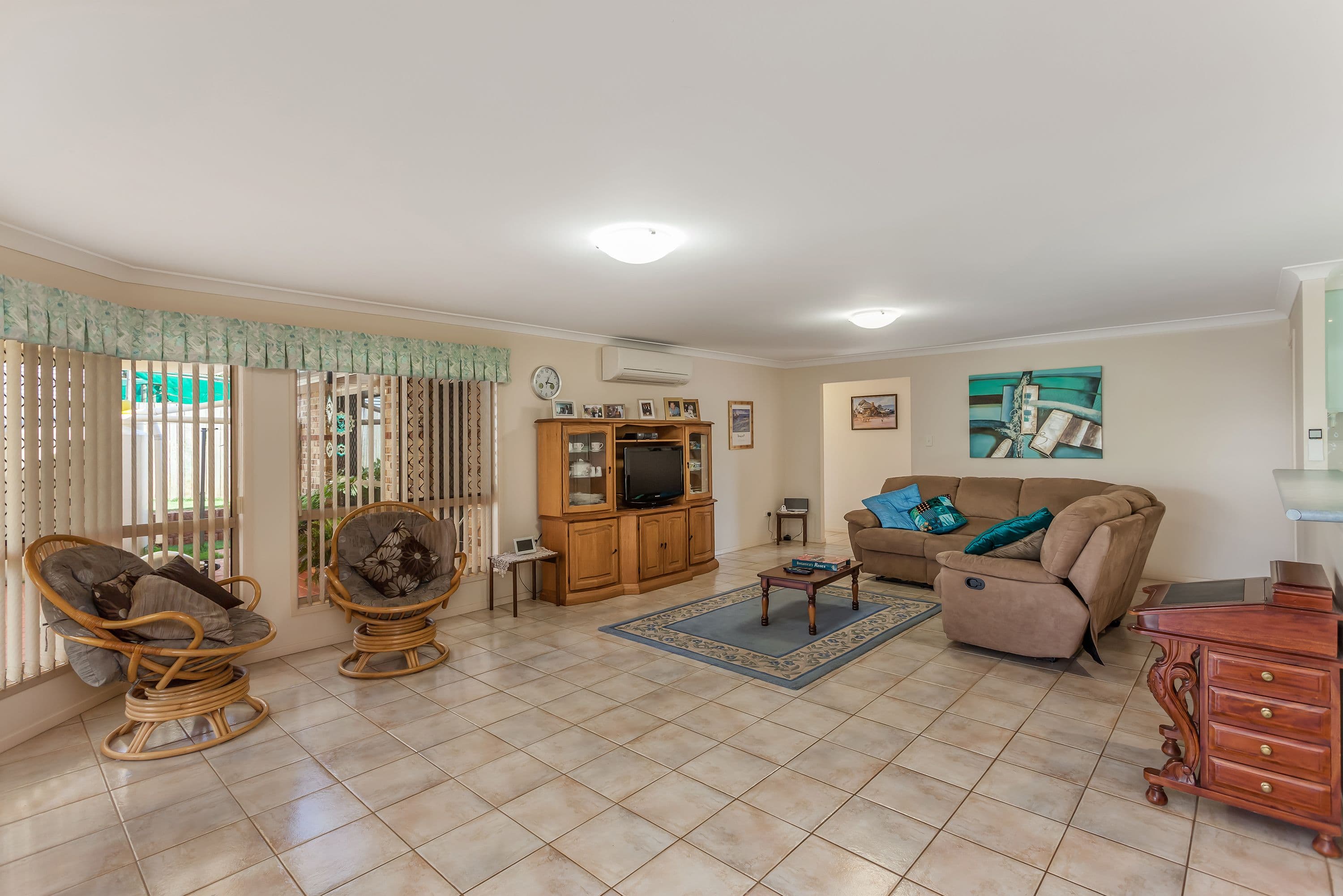 4 Osbourne Court, Kearneys Spring QLD 4350, Kearneys Spring - Thumbnail 4