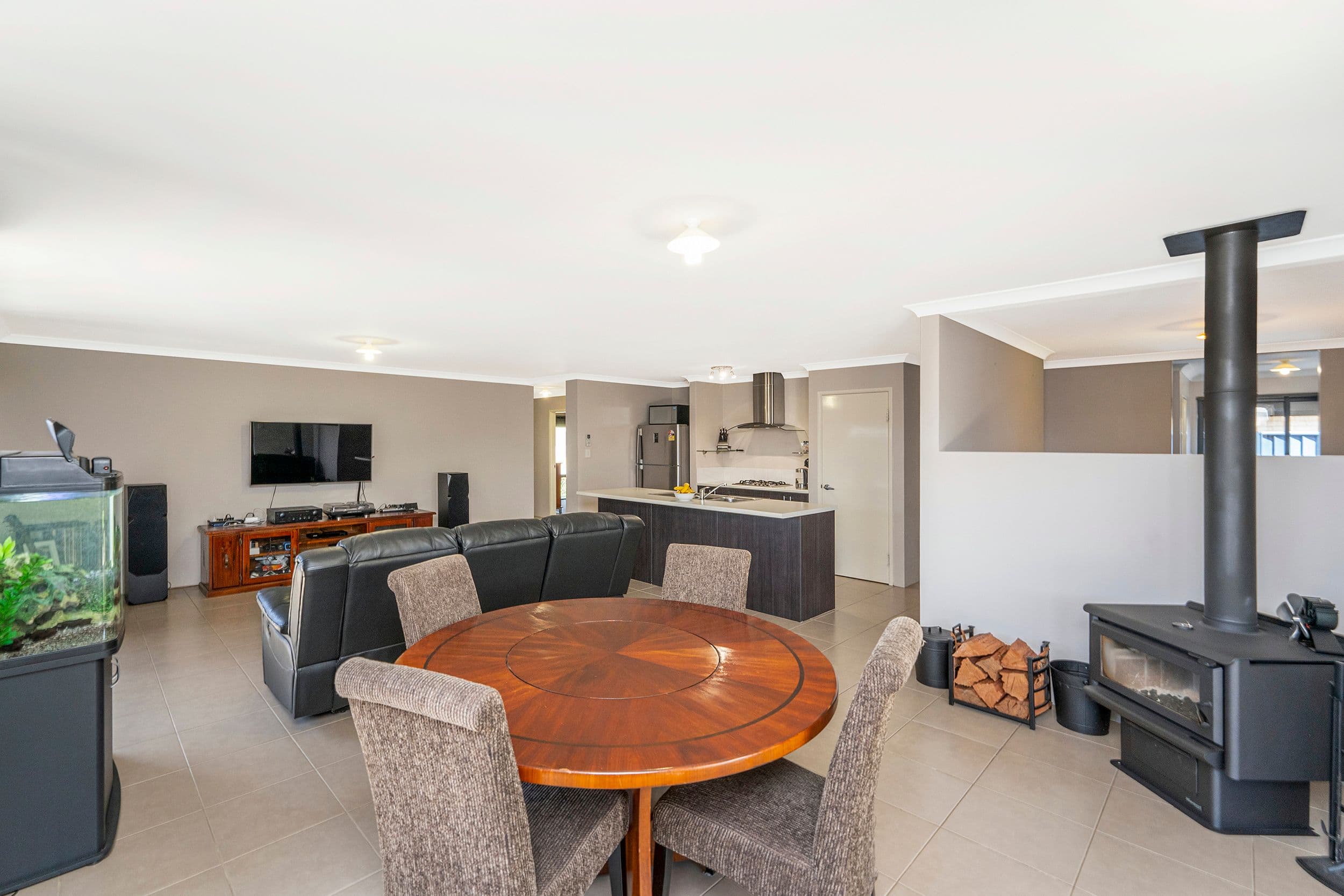 21 Spinifex Road, Baldivis WA 6171, Baldivis - Thumbnail 2