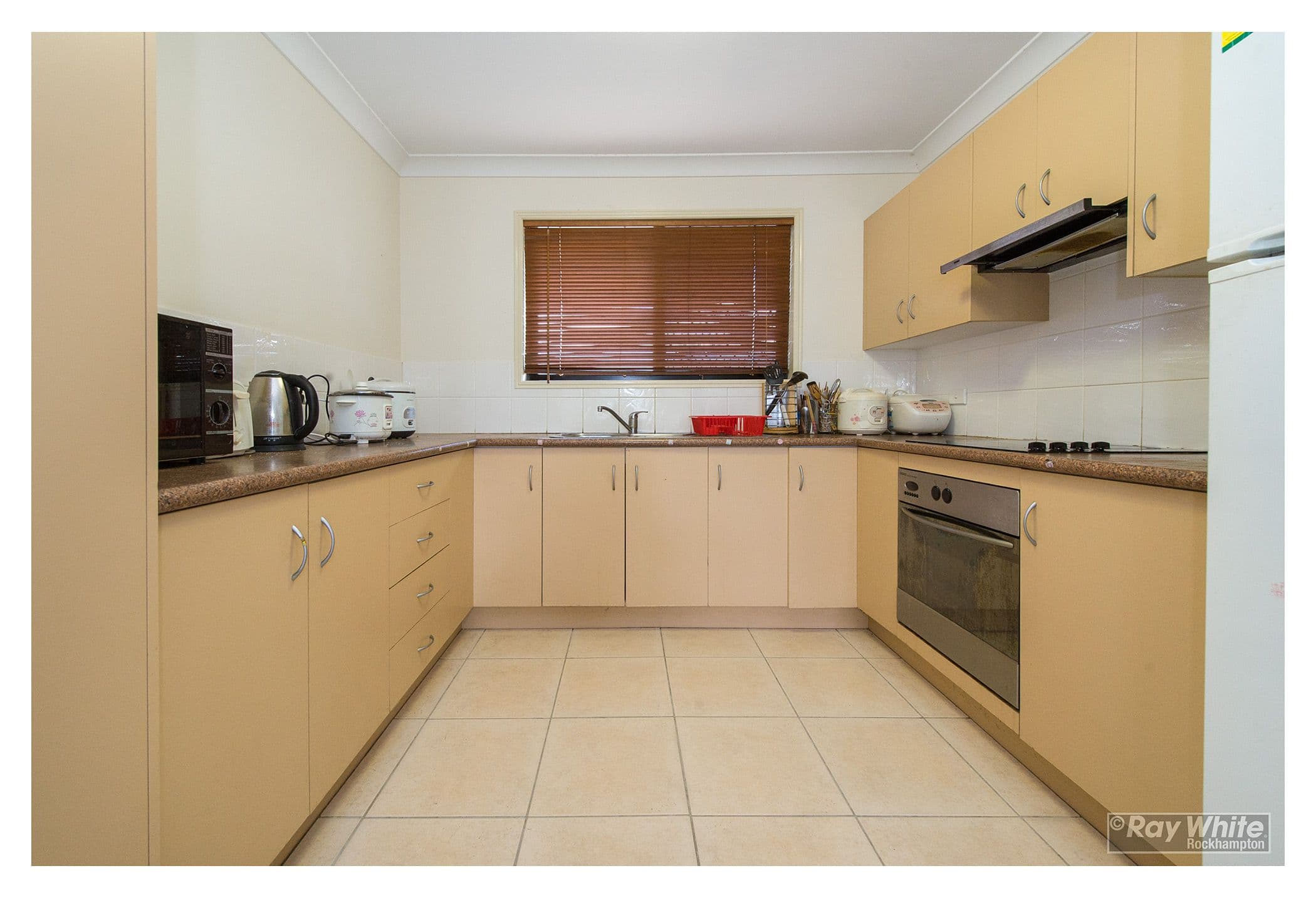 363 Farm Street, Norman Gardens QLD 4701, Norman Gardens - Thumbnail 2