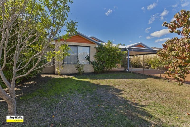 7 Phar Lap Road, WATTLE GROVE WA 6107, Wattle Grove - Thumbnail 2