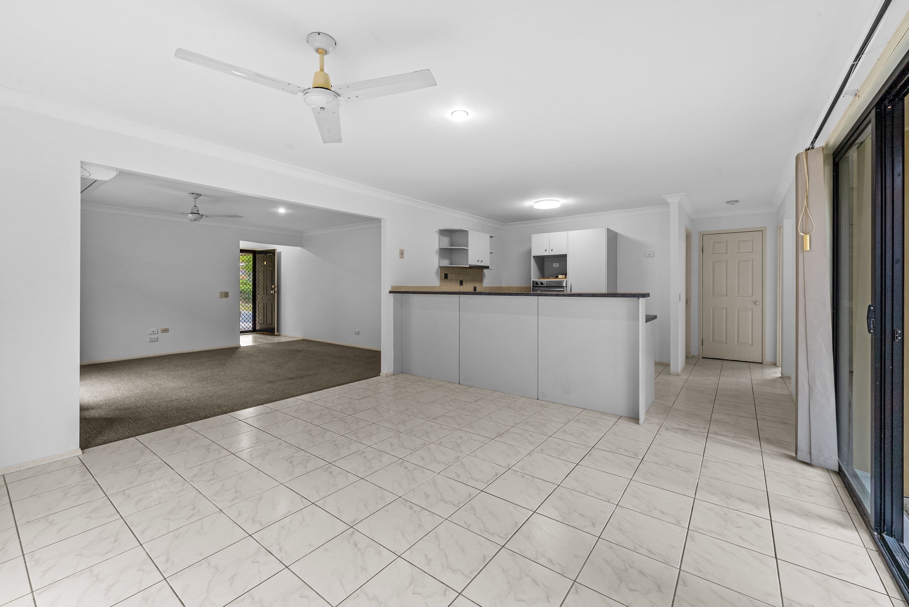 8 Molokai Crescent, Pacific Pines QLD 4211, Pacific Pines - Image 1