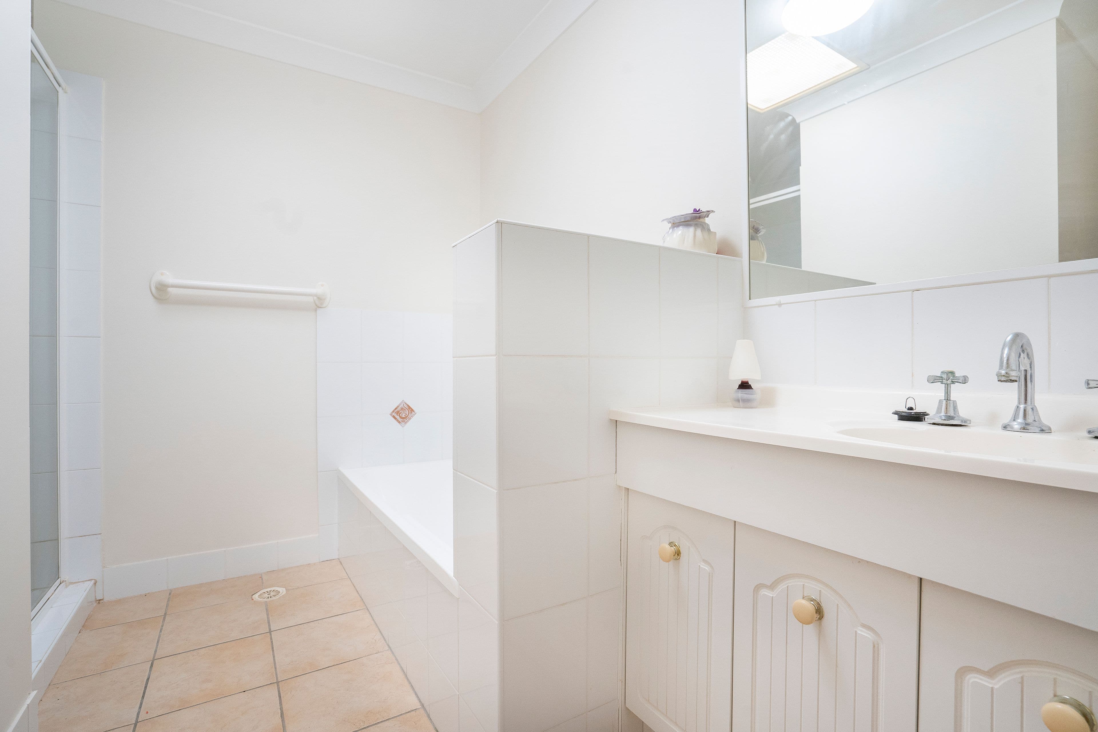 12 Fourth Avenue, Bongaree QLD 4507, Bongaree - Thumbnail 5