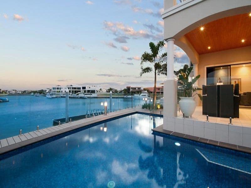 68 Royal Albert Crescent, SOVEREIGN ISLANDS QLD 4216, Sovereign Islands - Thumbnail 4