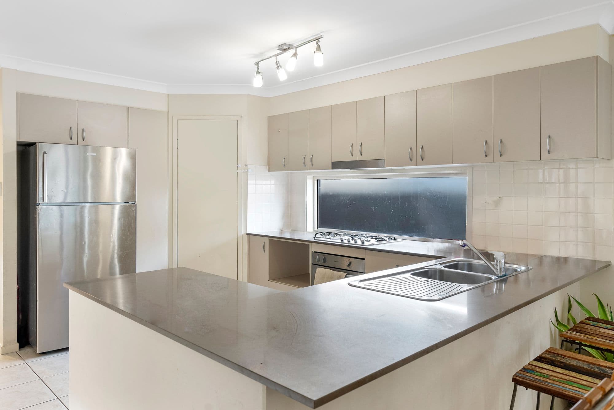 18 Langham Crescent, North Lakes QLD 4509, North Lakes - Thumbnail 5