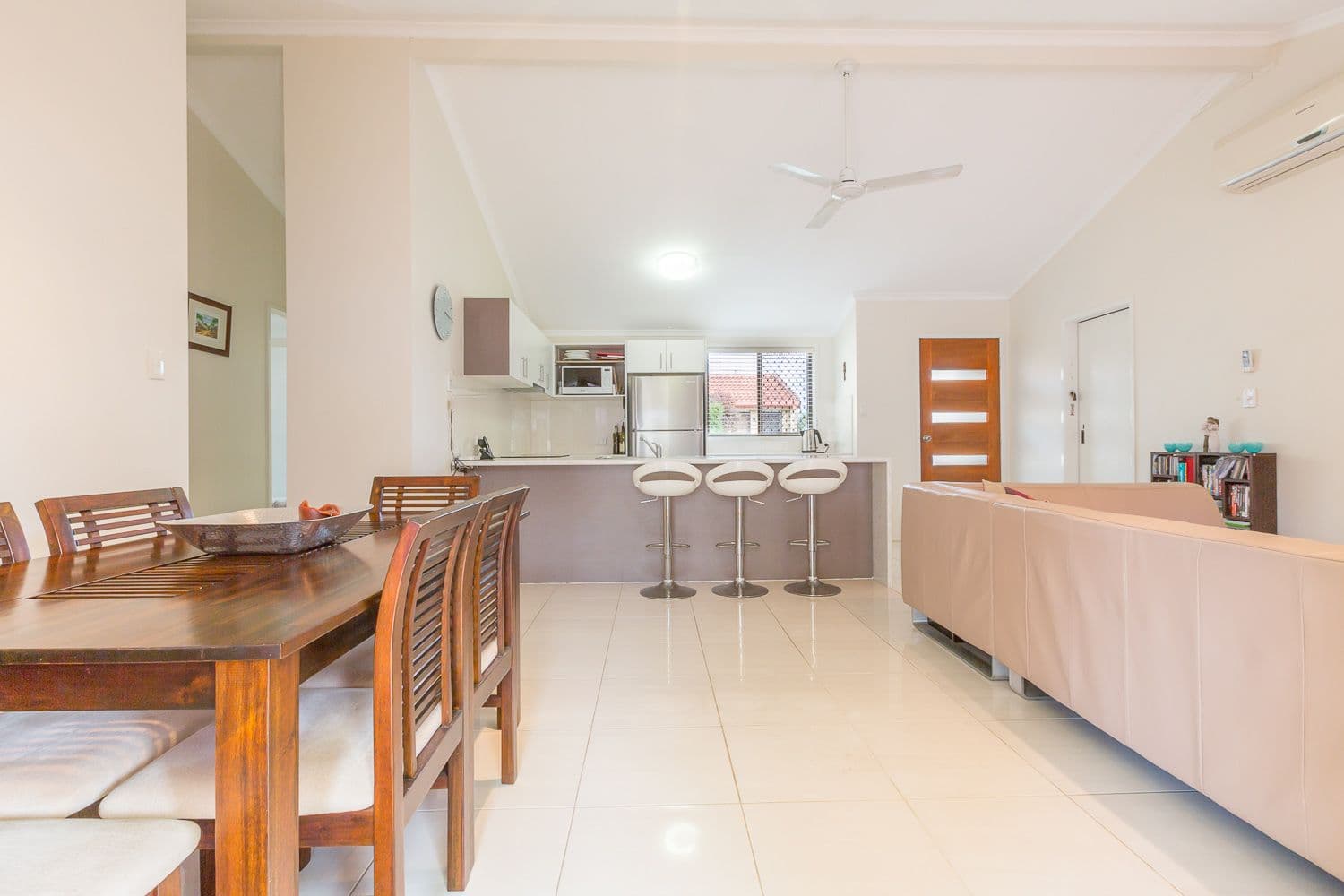 80 Broadwater Avenue, MAROOCHYDORE QLD 4558, Maroochydore - Thumbnail 2
