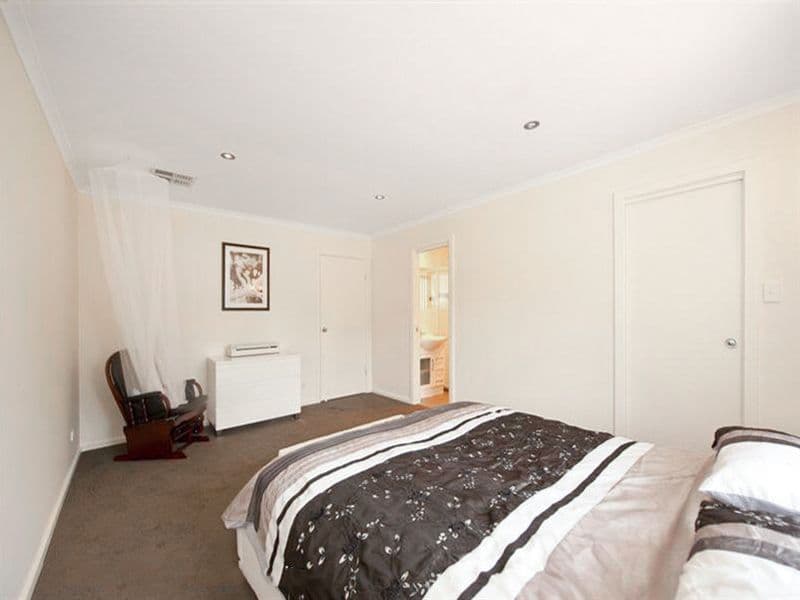 21 Niemeyer Crescent, St Agnes SA 5097, St Agnes - Thumbnail 8