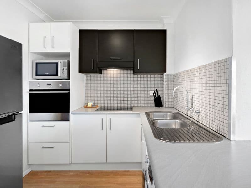 25 Loftus Street, Wollongong NSW 2500, Wollongong - Thumbnail 2