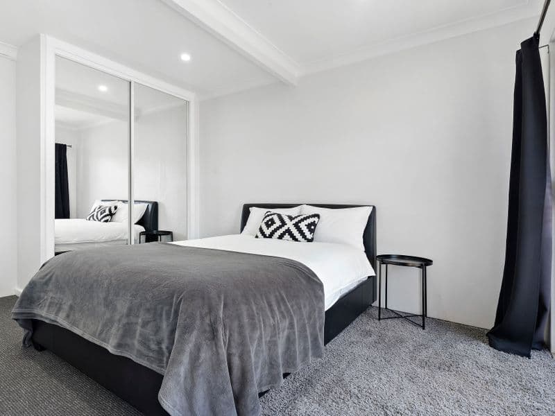 25 Loftus Street, Wollongong NSW 2500, Wollongong - Thumbnail 3