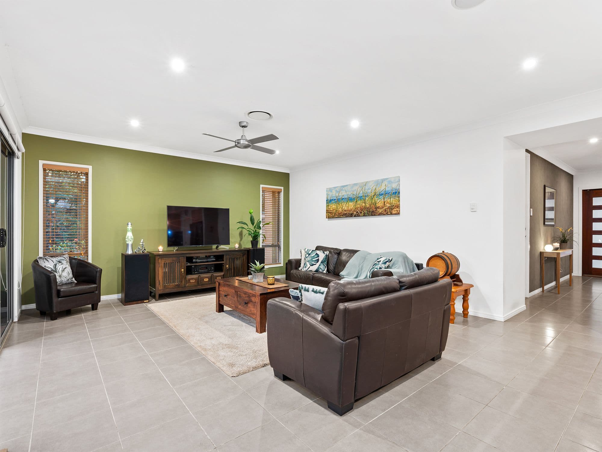 19 Southwalk Esplanade, Underwood QLD 4119, Underwood - Thumbnail 6