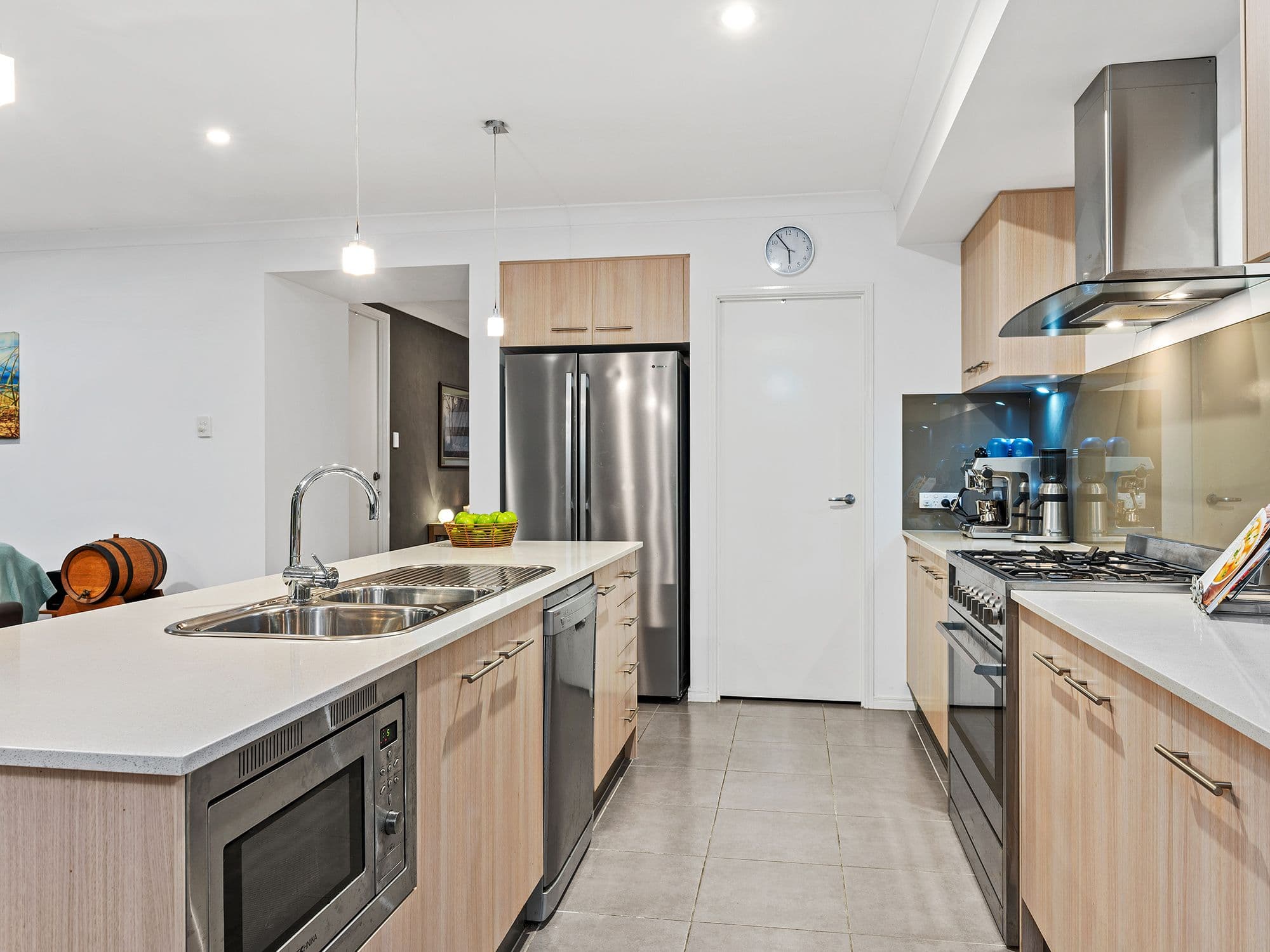 19 Southwalk Esplanade, Underwood QLD 4119, Underwood - Thumbnail 8