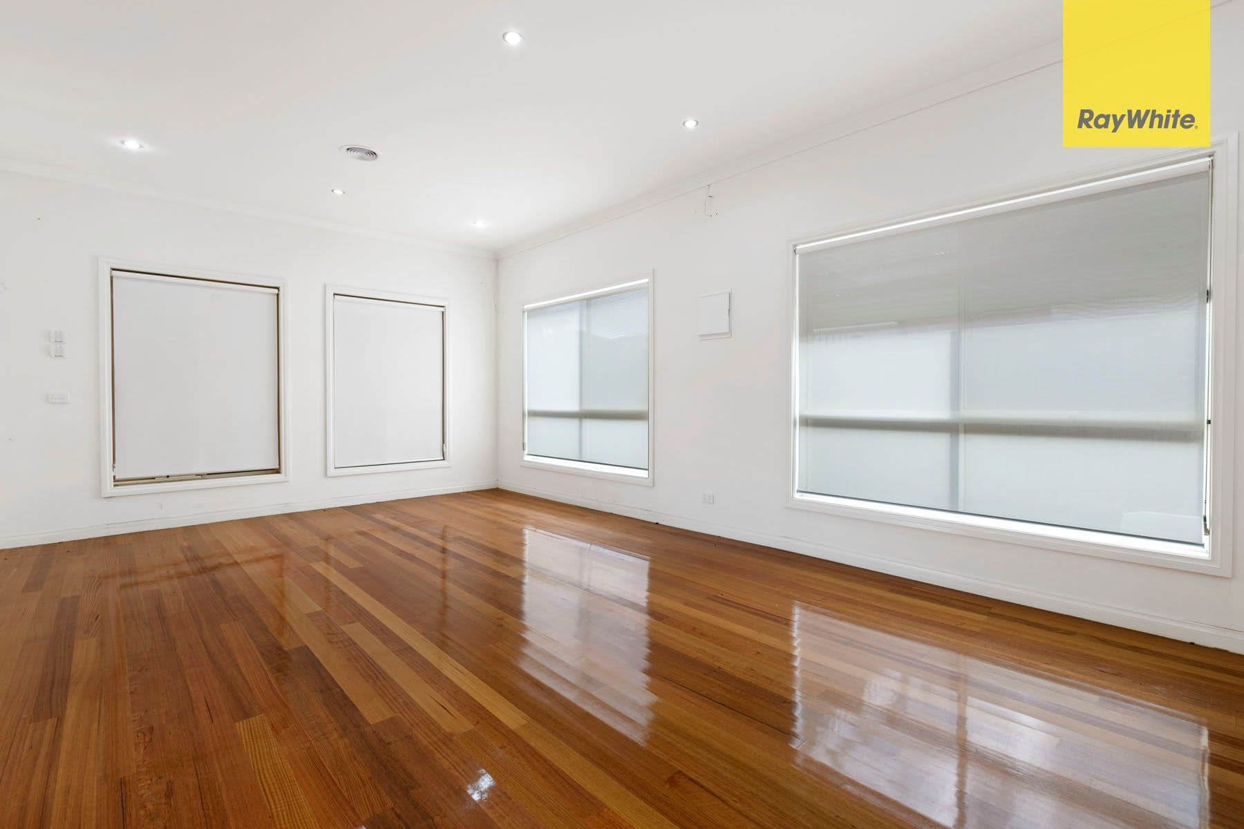 3 Castlebury Place, Deer Park VIC 3023, Deer Park - Thumbnail 4