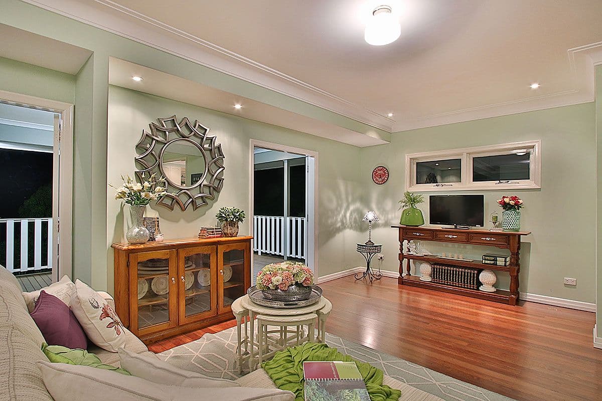 15 Paxton Street, Holland Park QLD 4121, Holland Park - Thumbnail 3