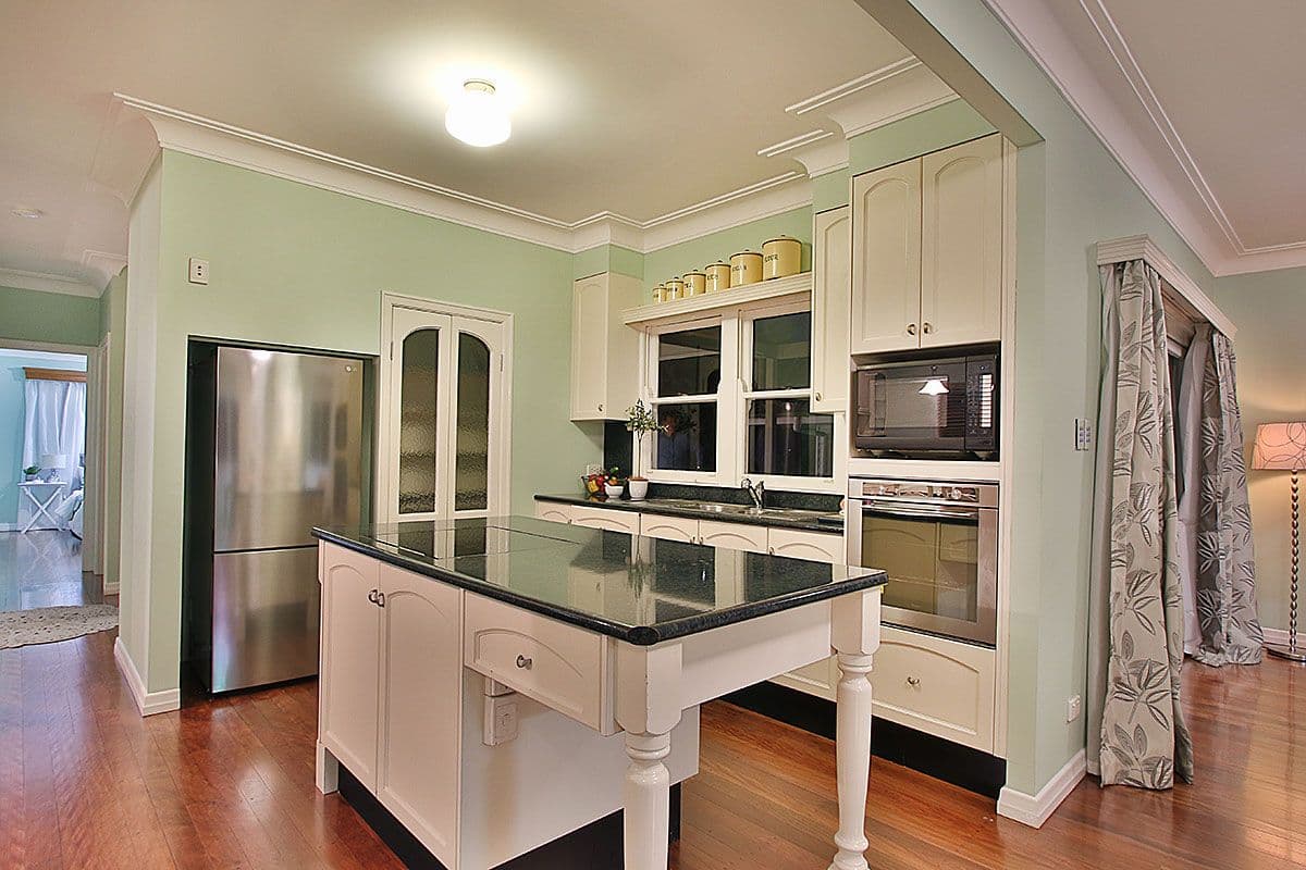 15 Paxton Street, Holland Park QLD 4121, Holland Park - Thumbnail 8