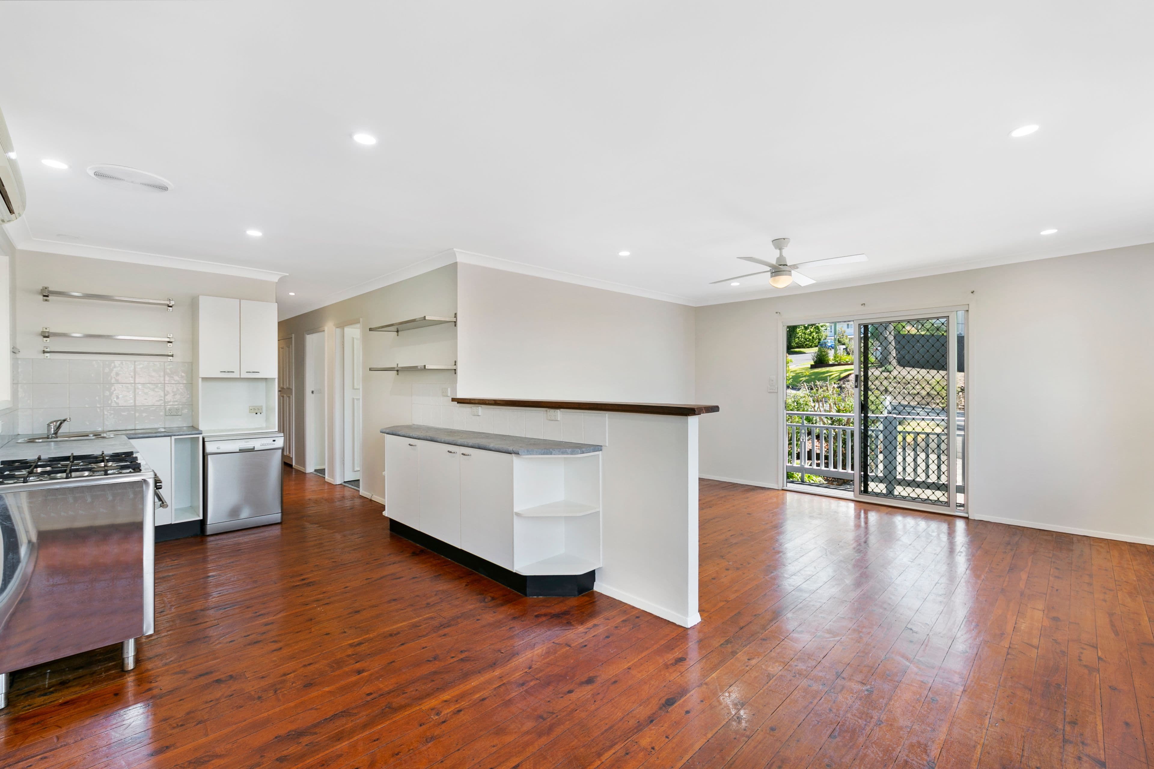 52 Beaufort Road, Terrigal - Thumbnail 3
