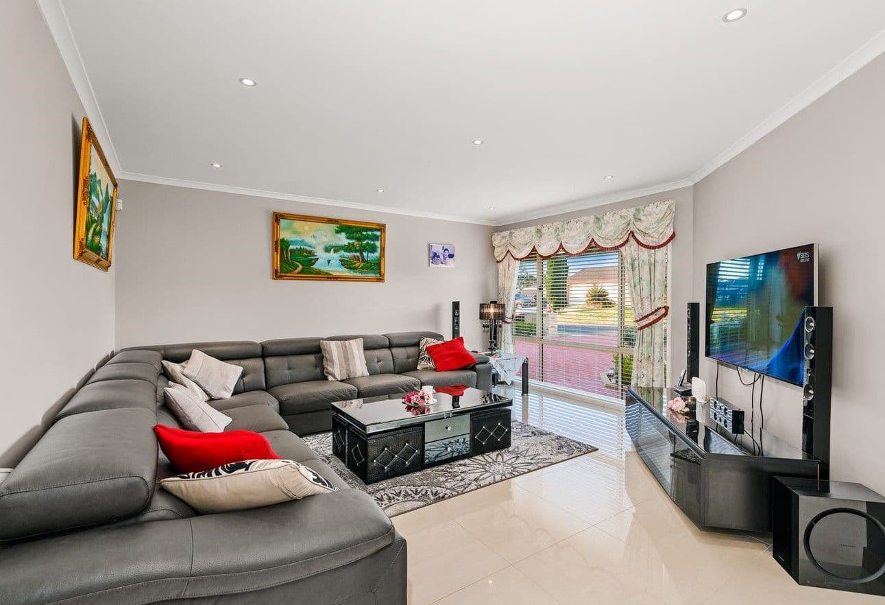 40 Calandra Avenue, Quakers Hill NSW 2763, Quakers Hill - Thumbnail 2
