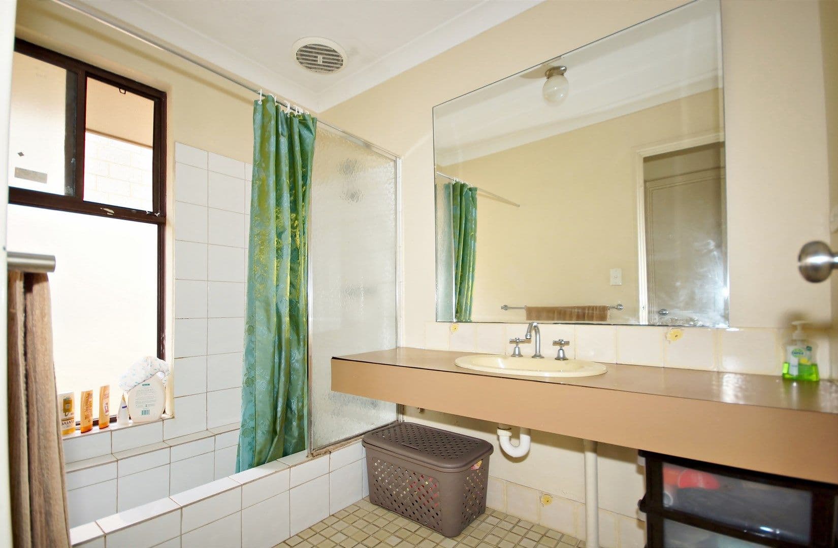 8 Kirkstone Place, BALGA WA 6061, Balga - Thumbnail 4