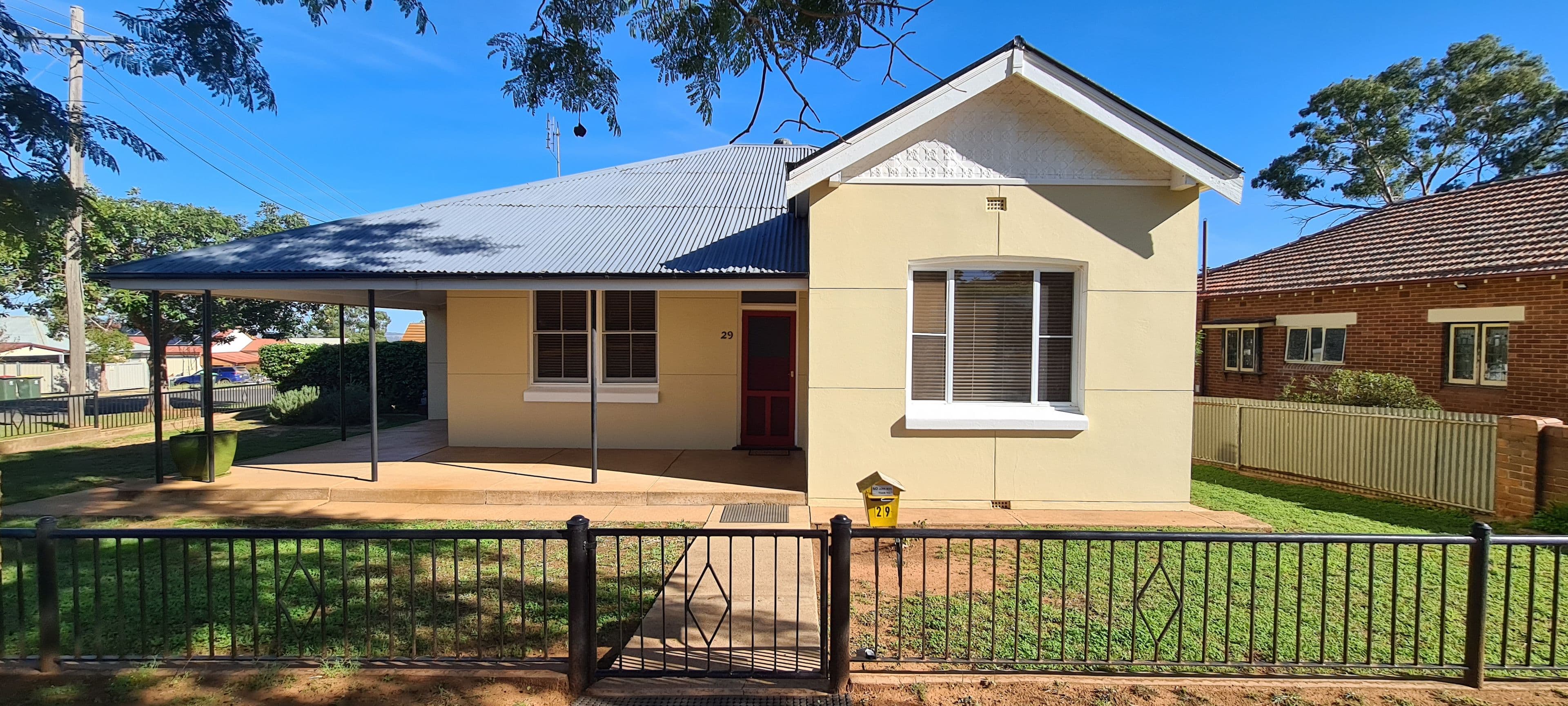 29 Orange Street, Parkes NSW 2870, Parkes - Image 1