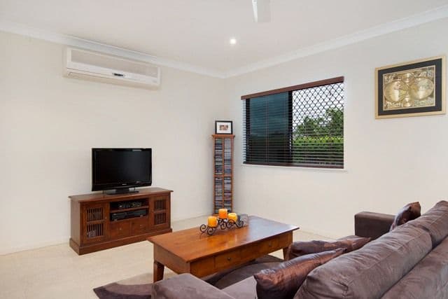 30 Finniss Crescent, BENTLEY PARK QLD 4869, Bentley Park - Thumbnail 8