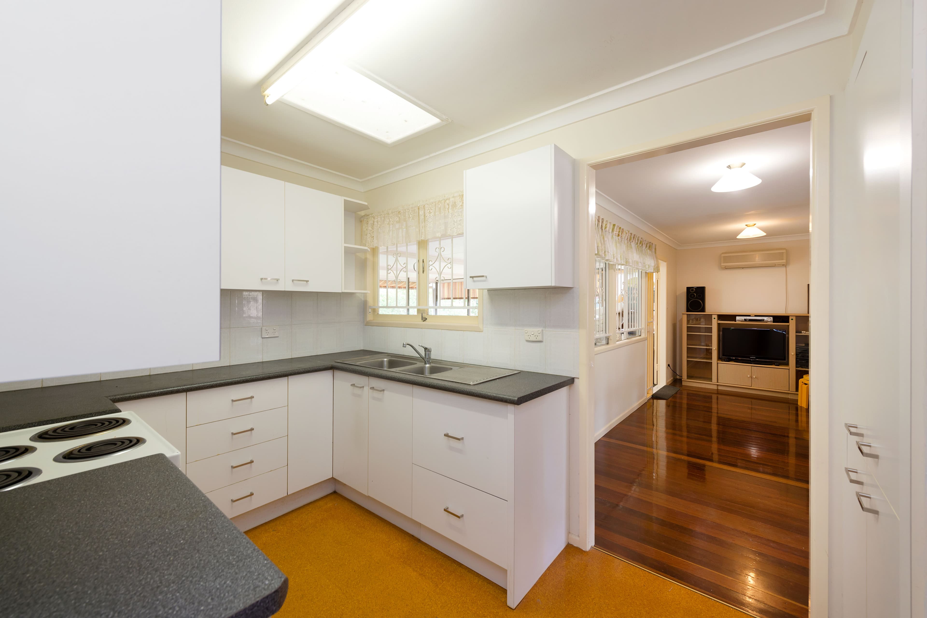 4 Woodbine Street, The Gap QLD 4061, The Gap - Thumbnail 5