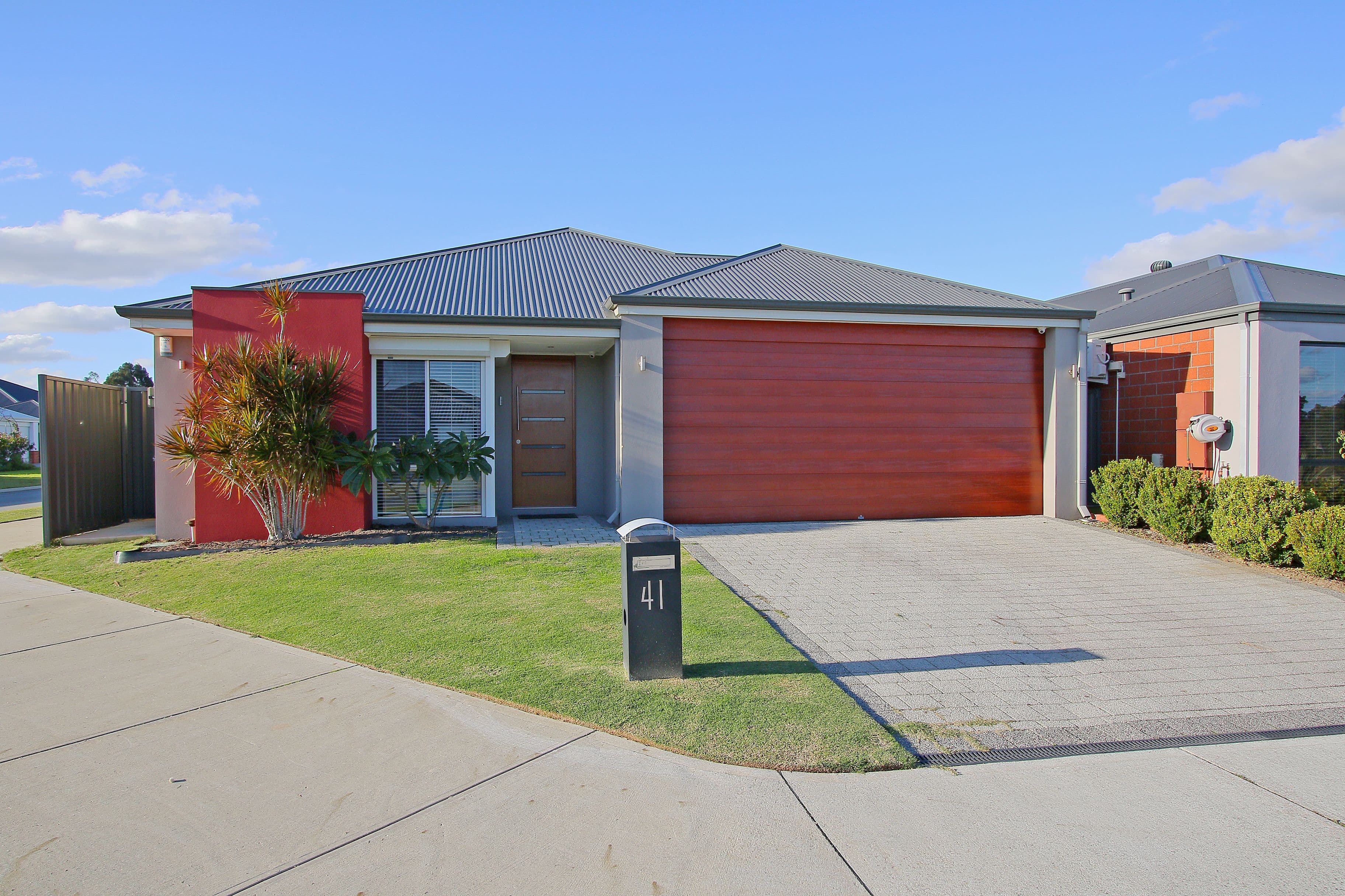 41 Barnevelder Bend, Southern River WA 6110, Southern River - Image 1