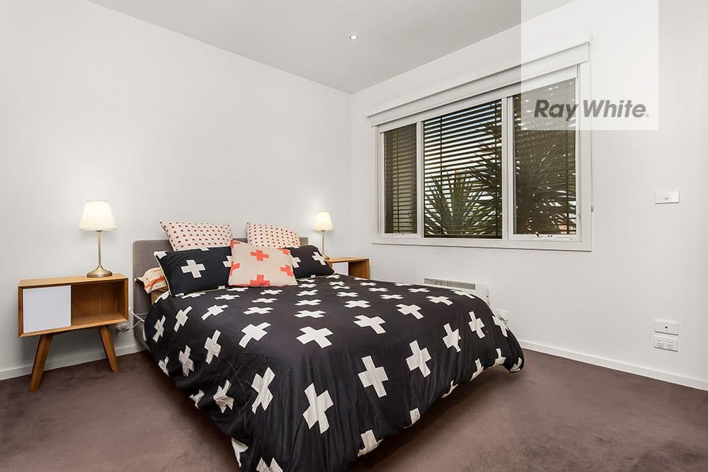 34 Taplin Street, Fitzroy North VIC 3068, Fitzroy North - Thumbnail 3