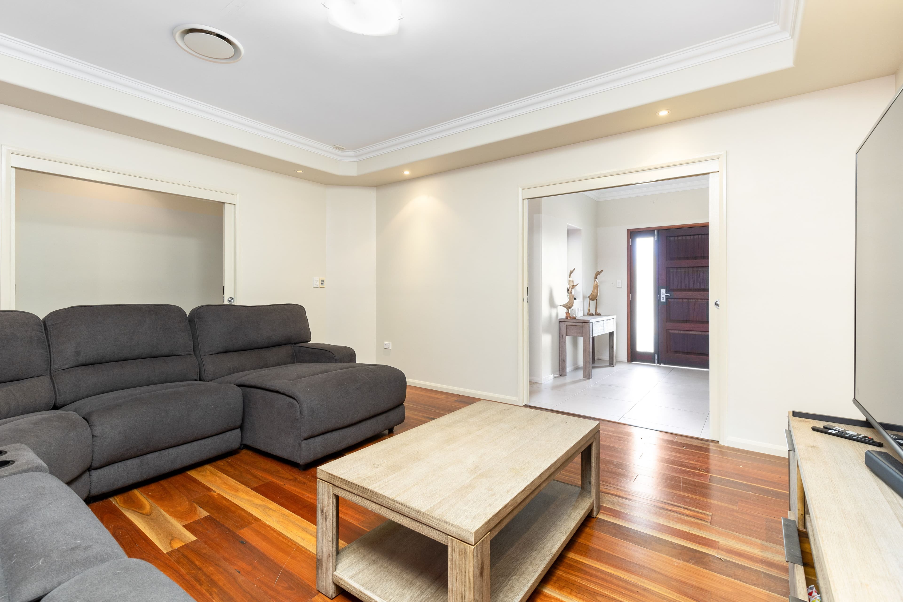 24 Kidd Street, Emerald QLD 4720, Emerald - Thumbnail 7