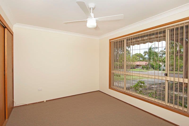 5 White Swan Avenue, BLUE HAVEN NSW 2262, Blue Haven - Thumbnail 5