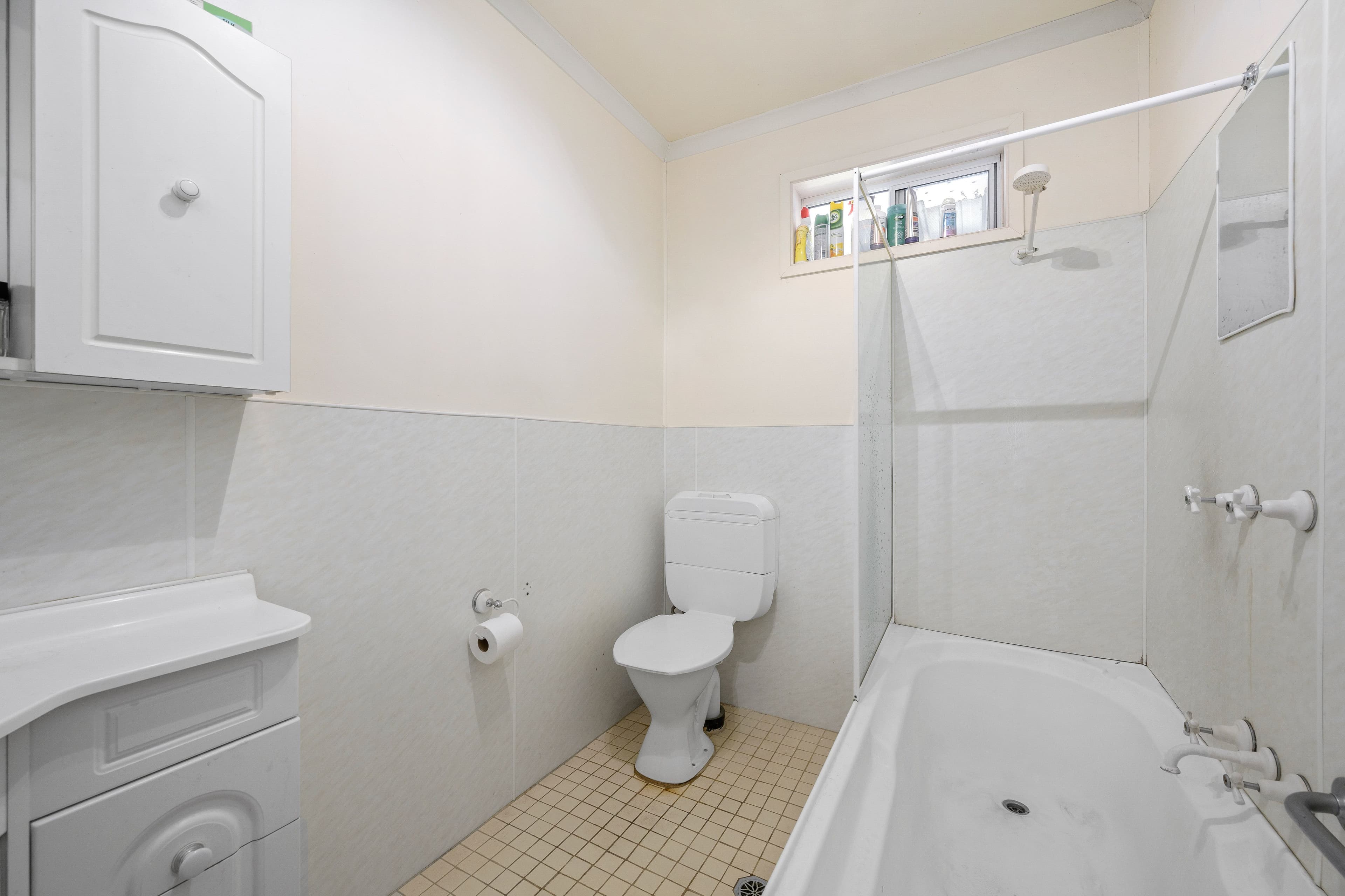 941 Captain Cook Drive, North Albury NSW 2640, North Albury - Thumbnail 5