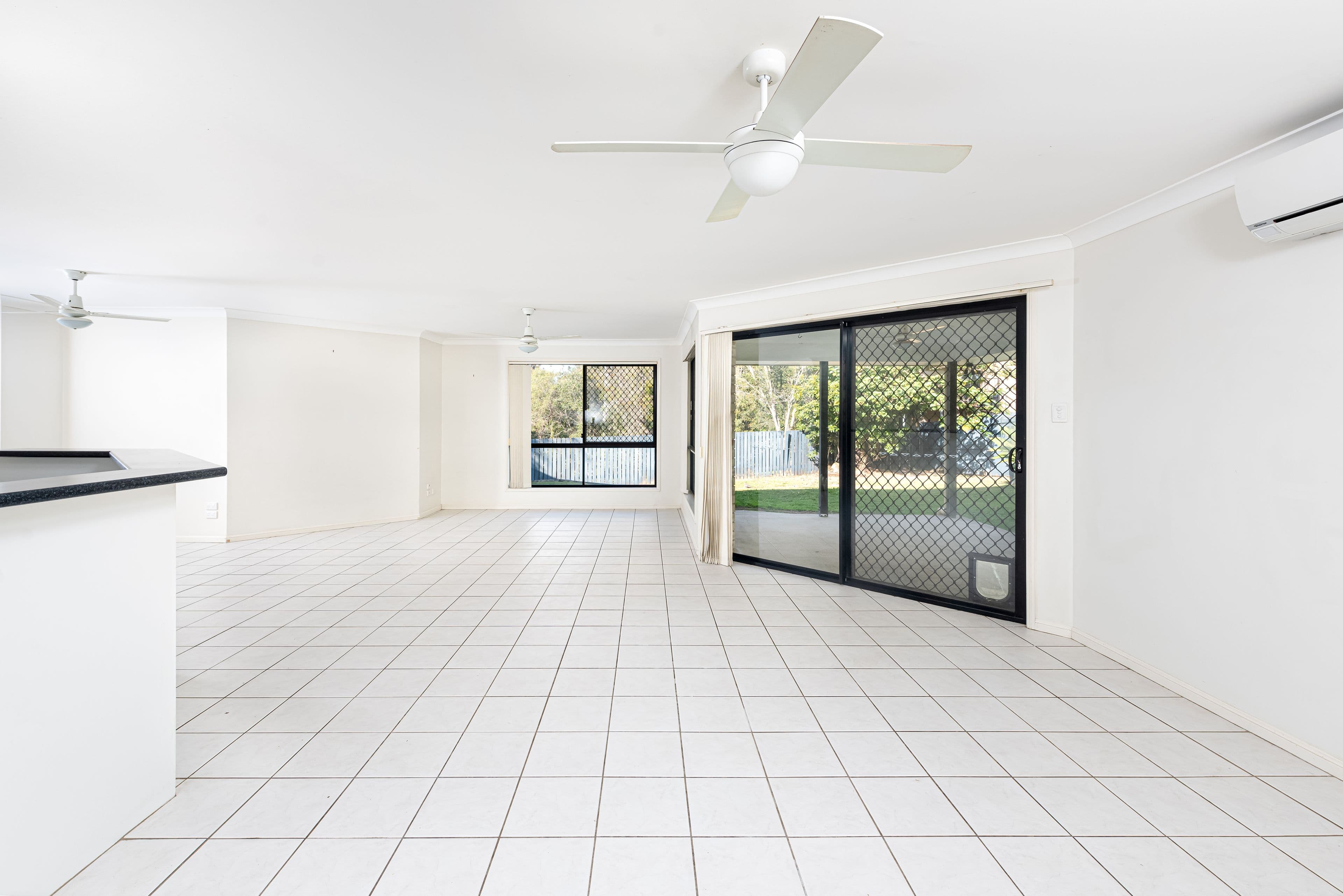 8 Kennerton Court, Morayfield QLD 4506, Morayfield - Thumbnail 2