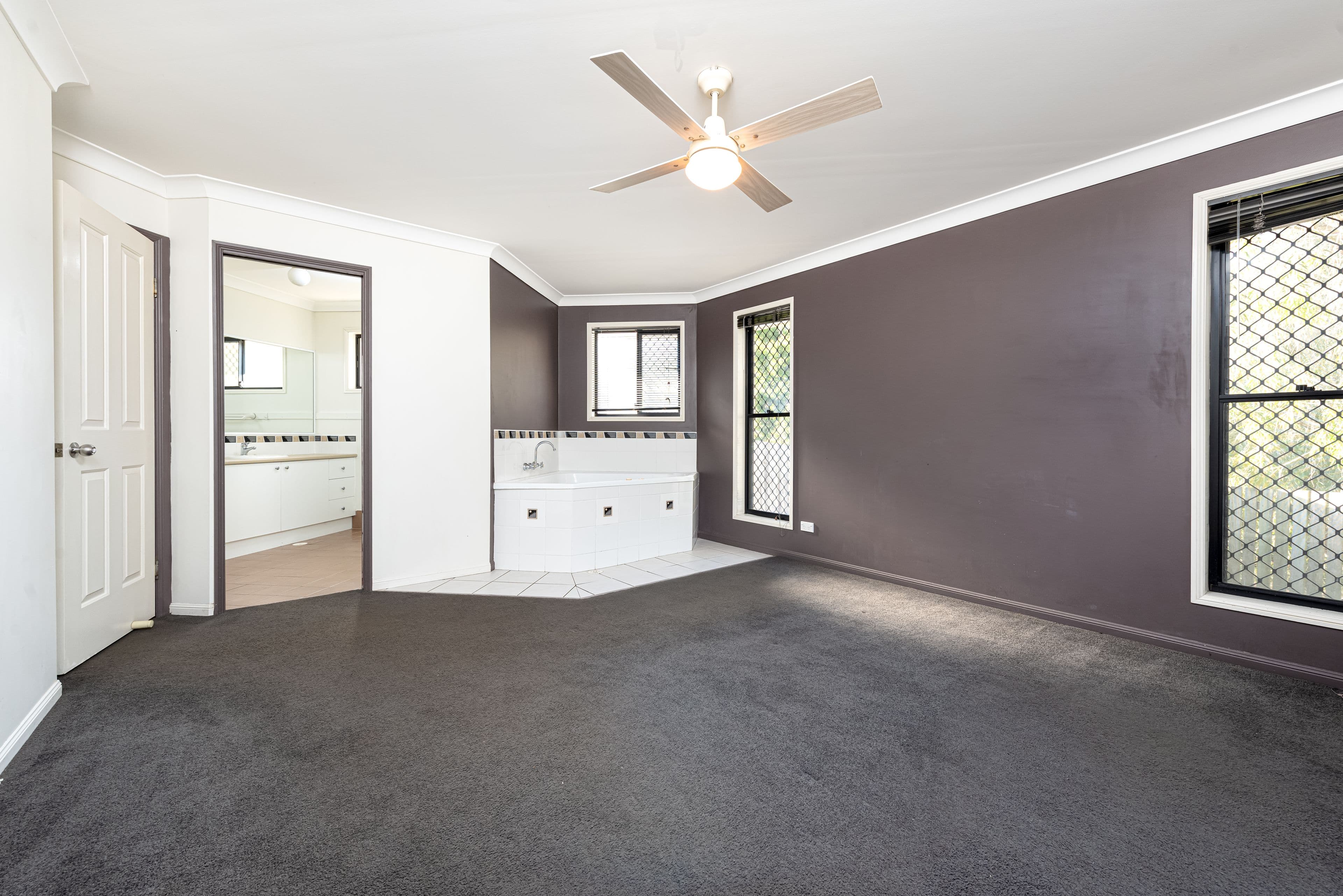8 Kennerton Court, Morayfield QLD 4506, Morayfield - Thumbnail 8