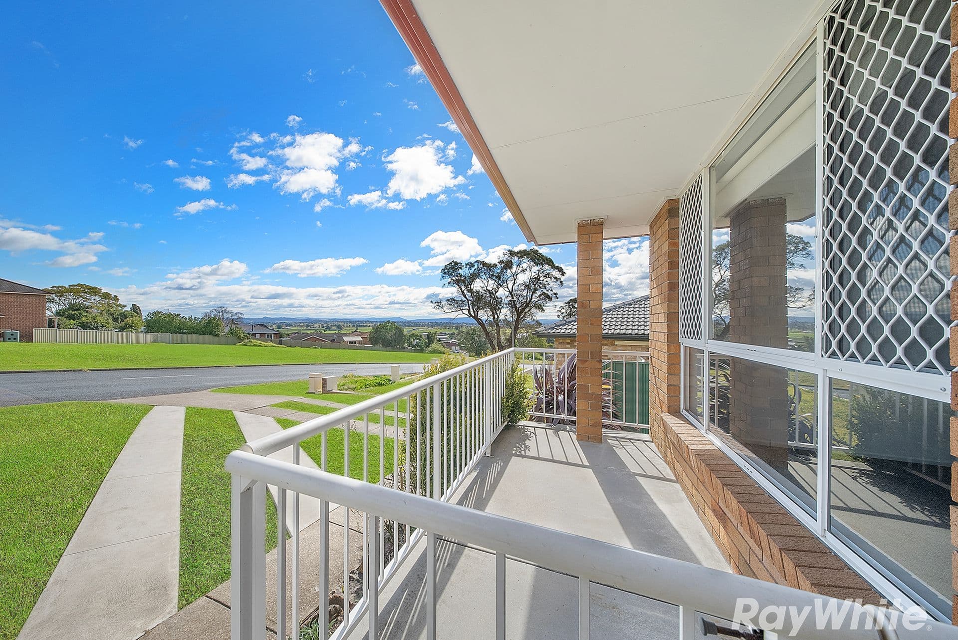 32 Crofton Avenue, Tenambit NSW 2323, Tenambit - Thumbnail 4