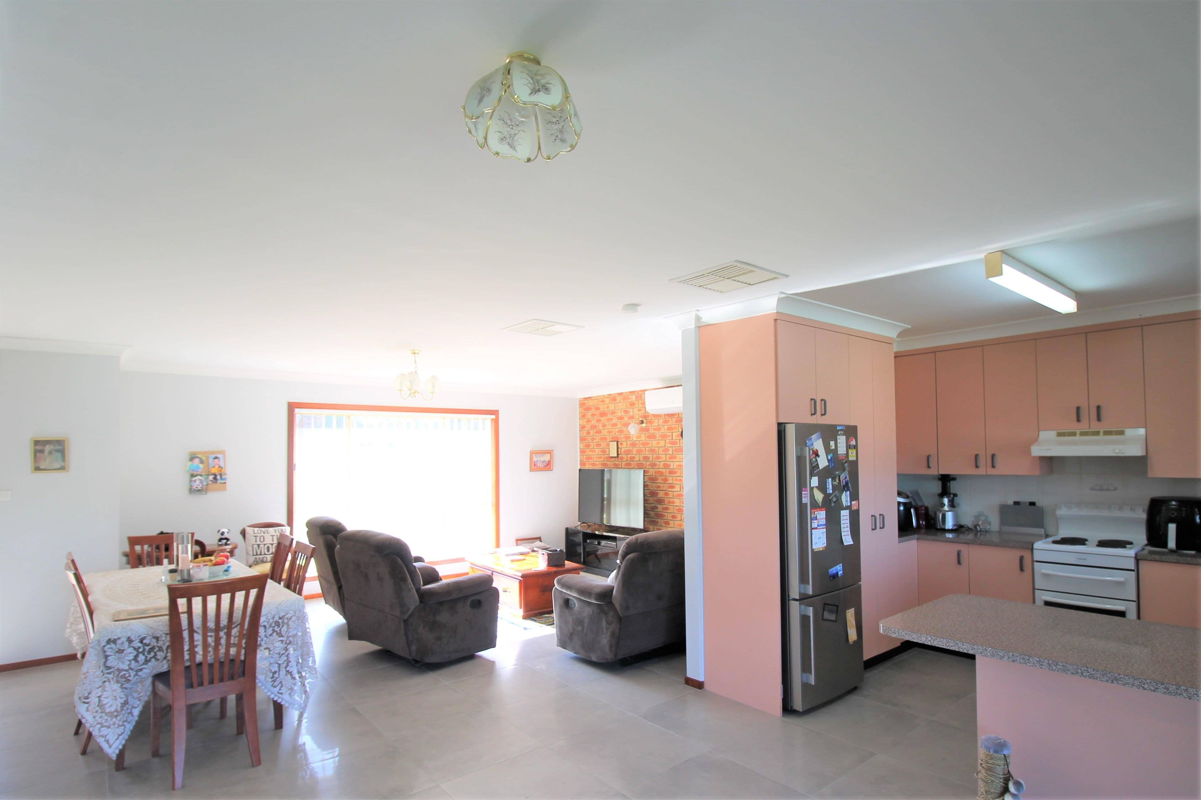 2 Tadros Avenue, Young NSW 2594, Young - Thumbnail 5
