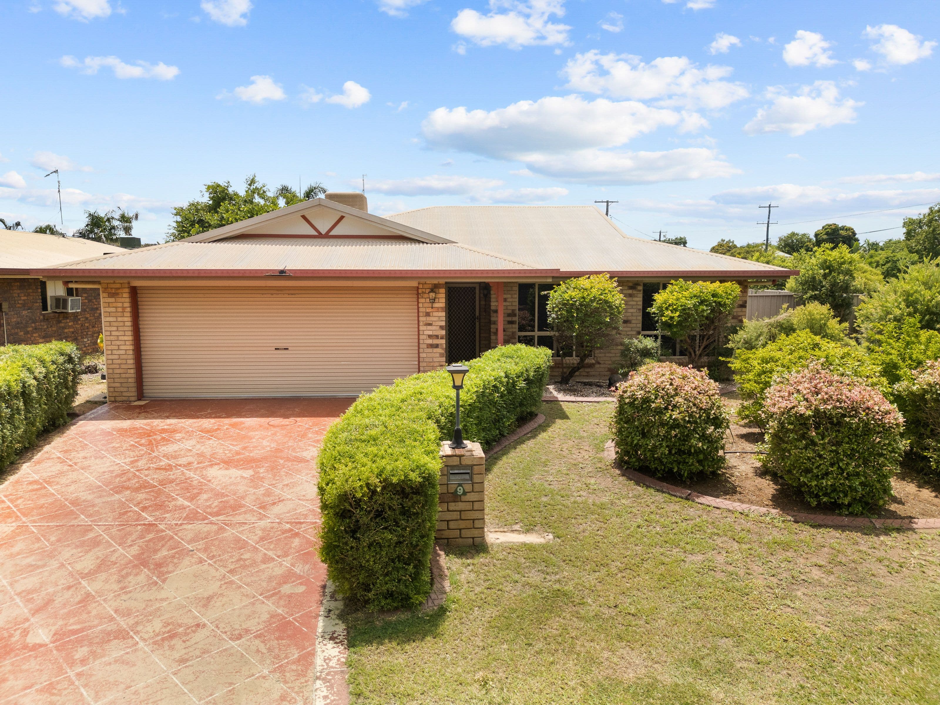 9 Kurrajong Close, Emerald QLD 4720, Emerald - Thumbnail 2
