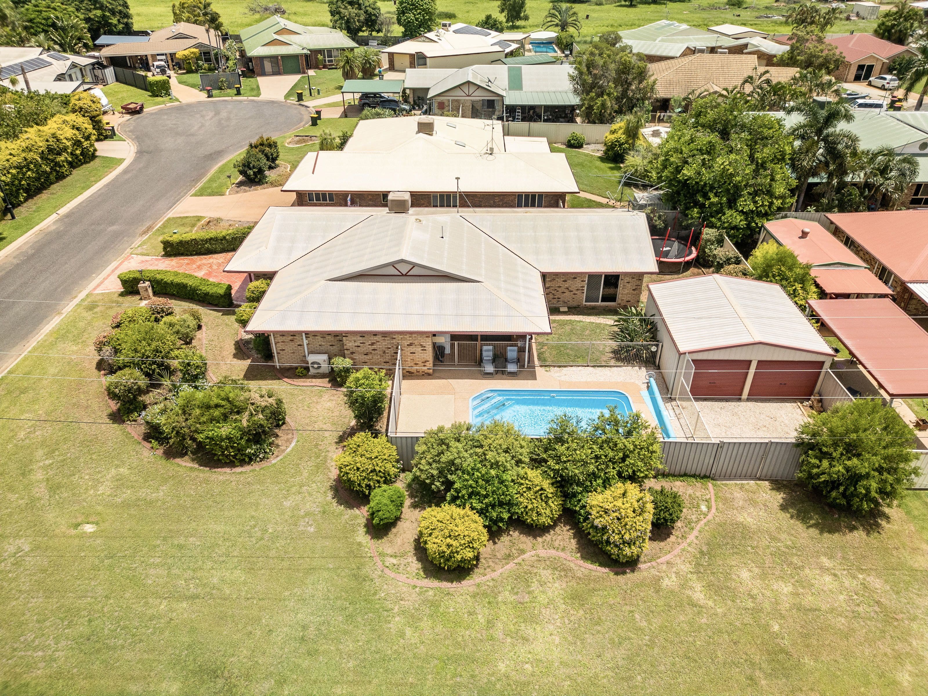 9 Kurrajong Close, Emerald QLD 4720, Emerald - Thumbnail 3