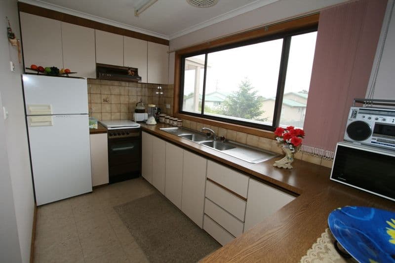 24 Carapooka Way, COWES VIC 3922, Cowes - Thumbnail 4