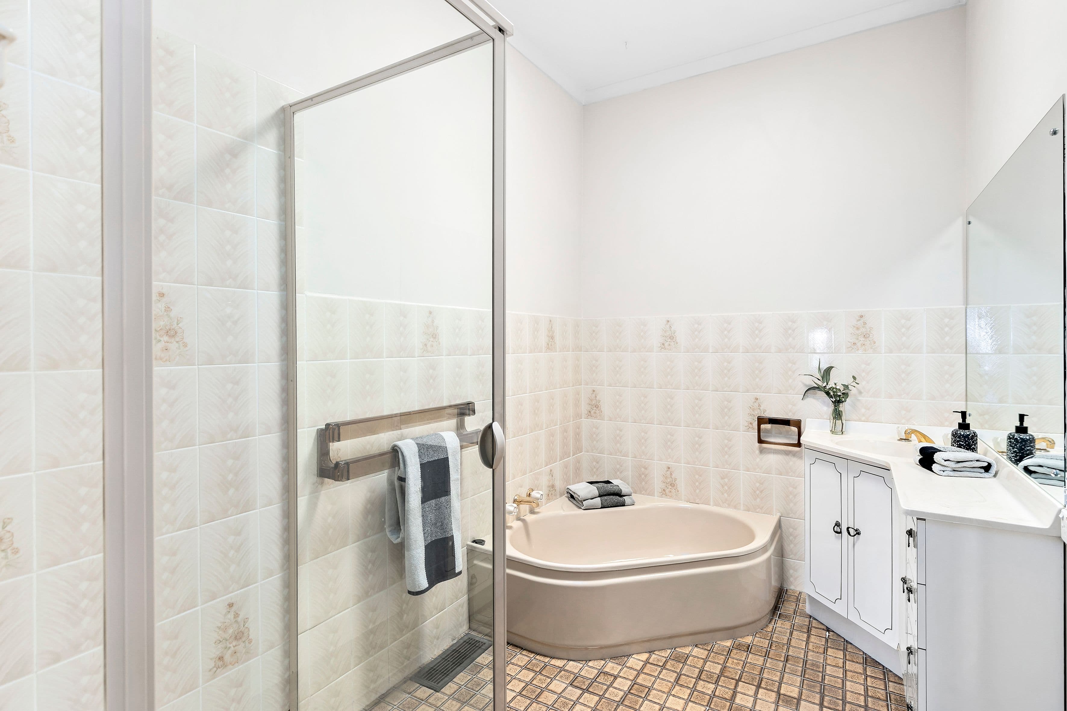 17 Ridge Road, Oak Park VIC 3046, Oak Park - Thumbnail 7