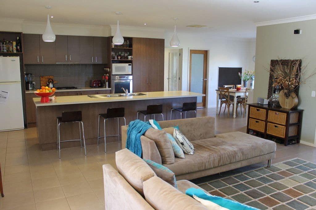 5 Westin Place, Echuca VIC 3564, Echuca - Thumbnail 2