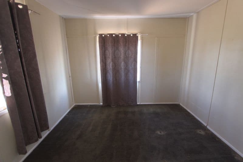 48 Jupp Street, Charleville QLD 4470, Charleville - Thumbnail 5