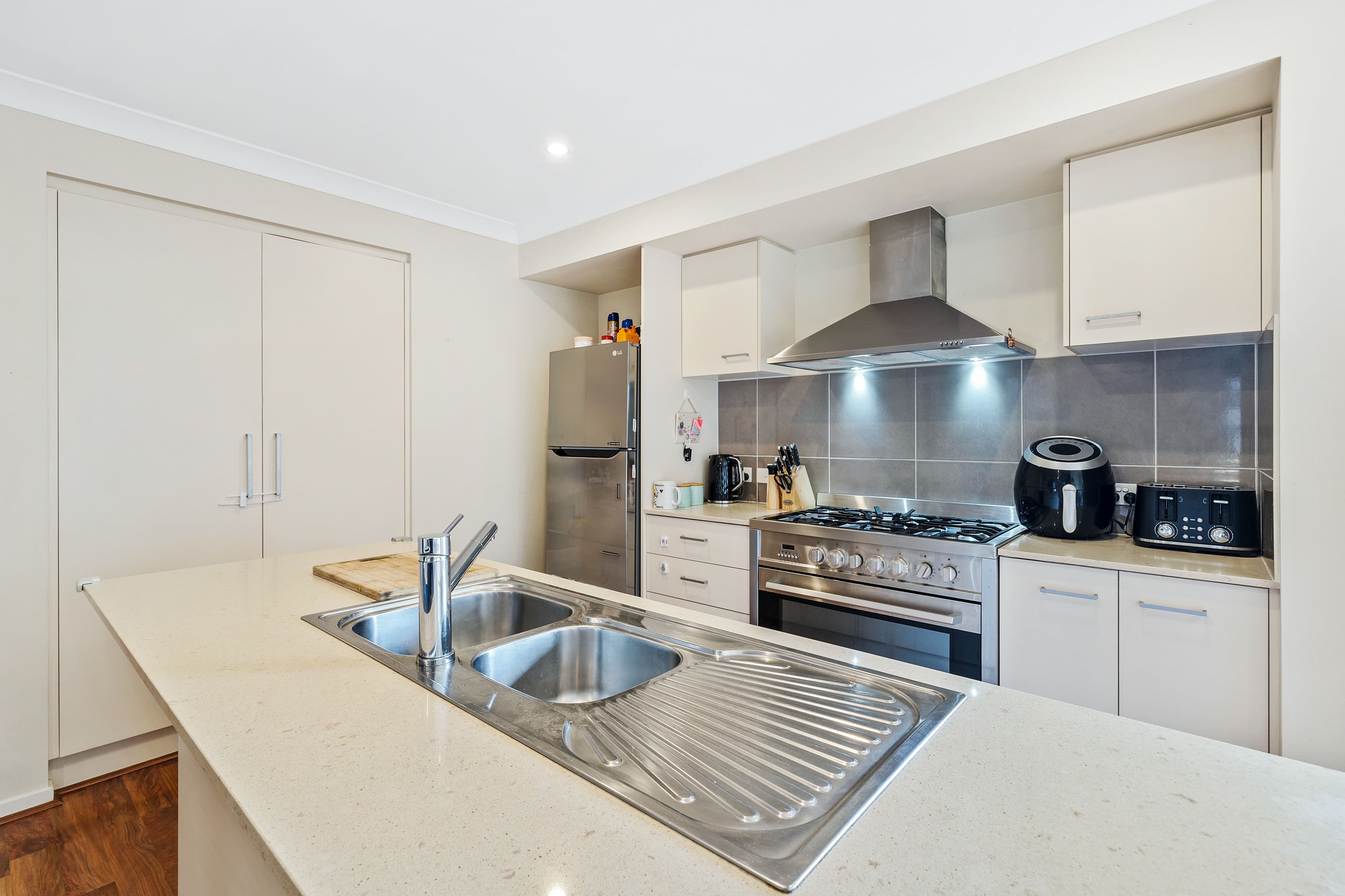 3 Napa Circuit, Holmview QLD 4207, Holmview - Thumbnail 4
