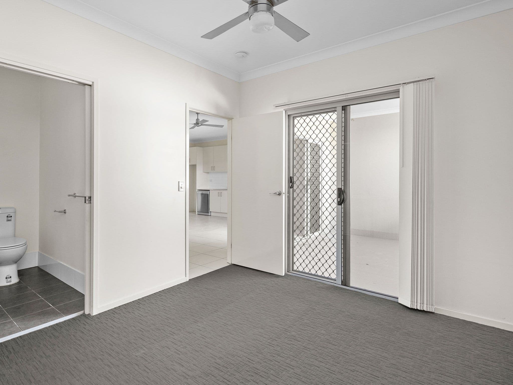 92 Battersby Street, Zillmere QLD 4034, Zillmere - Thumbnail 3