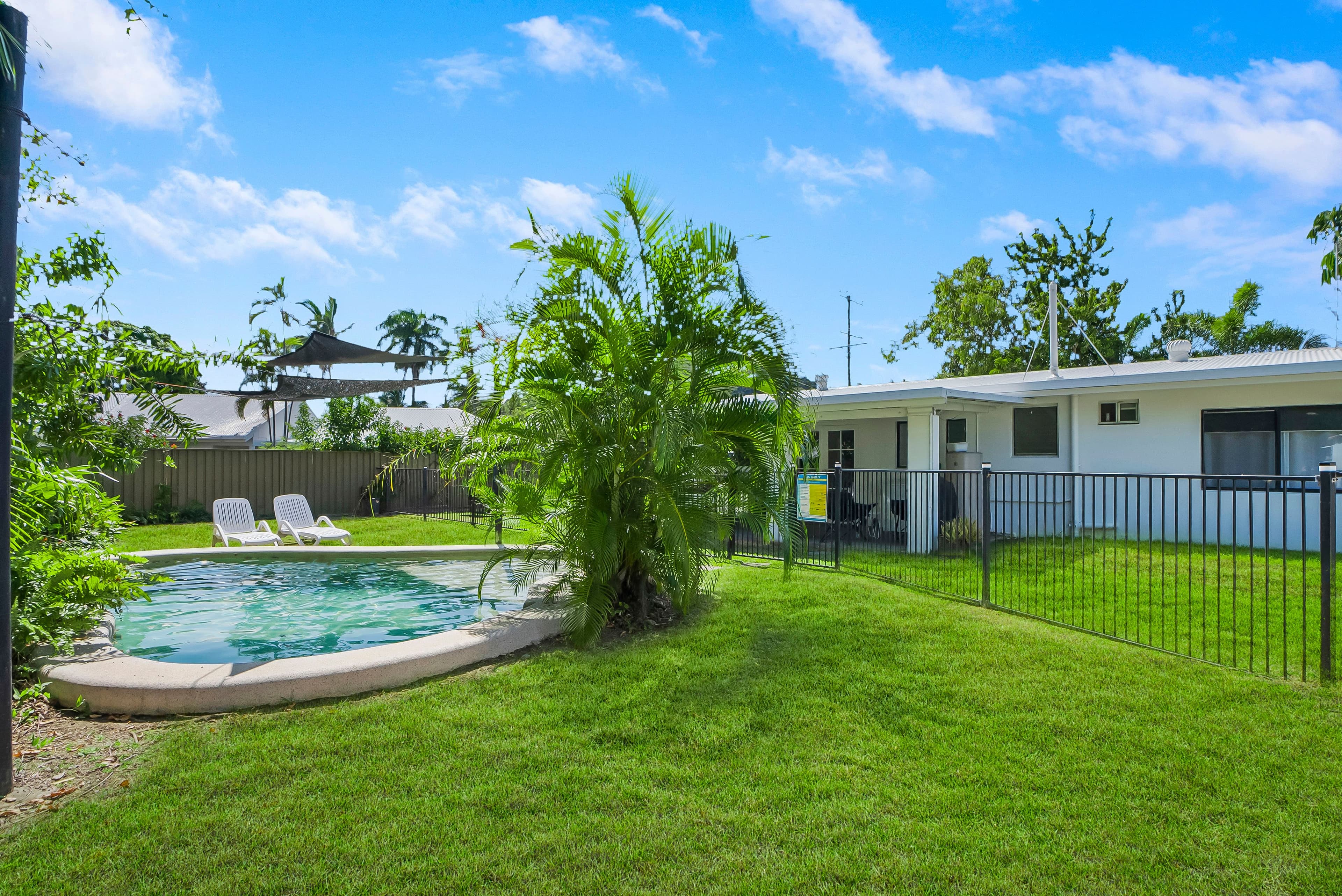 10 Kavieng Street, Trinity Beach QLD 4879, Trinity Beach - Thumbnail 2