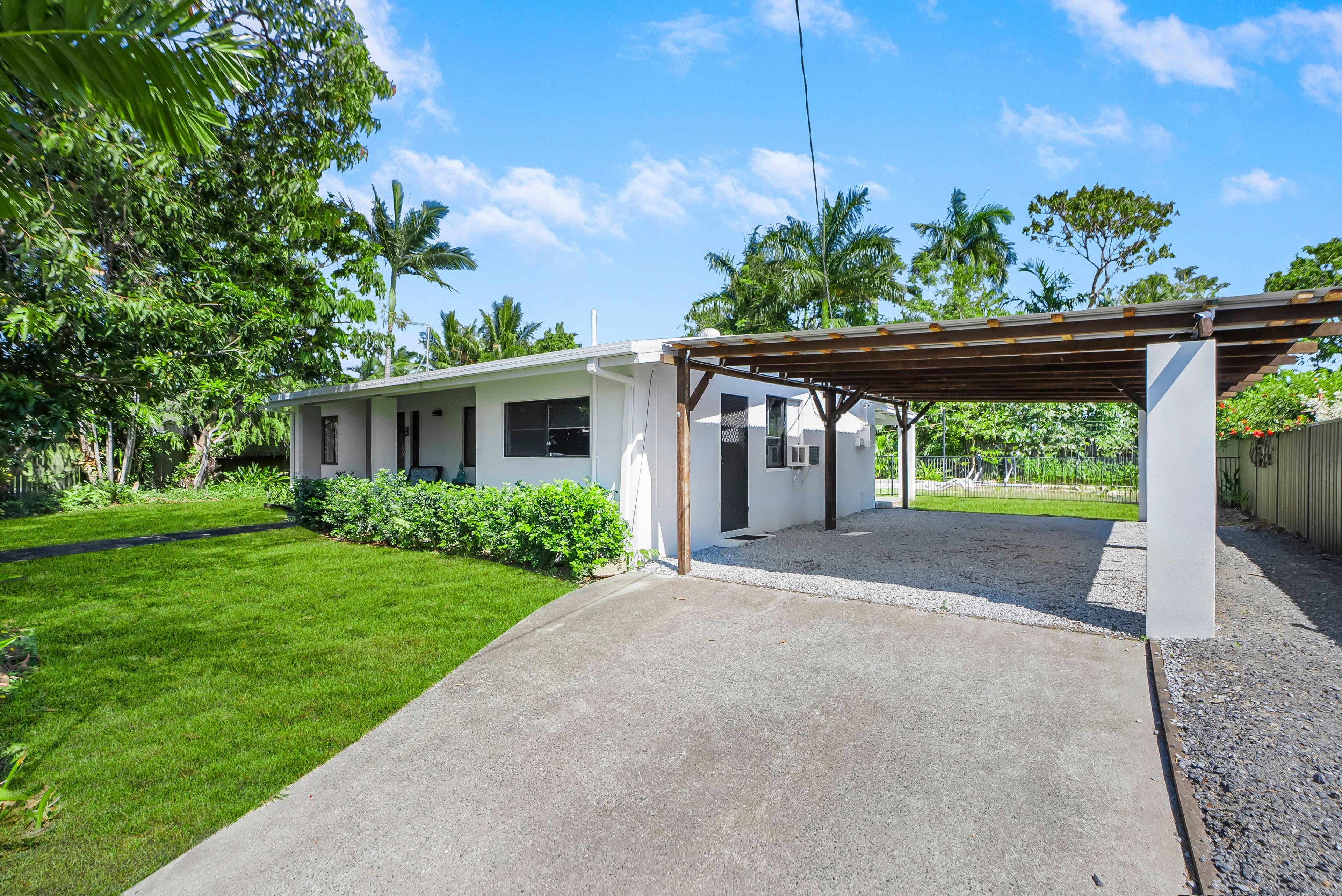 10 Kavieng Street, Trinity Beach QLD 4879, Trinity Beach - Thumbnail 5