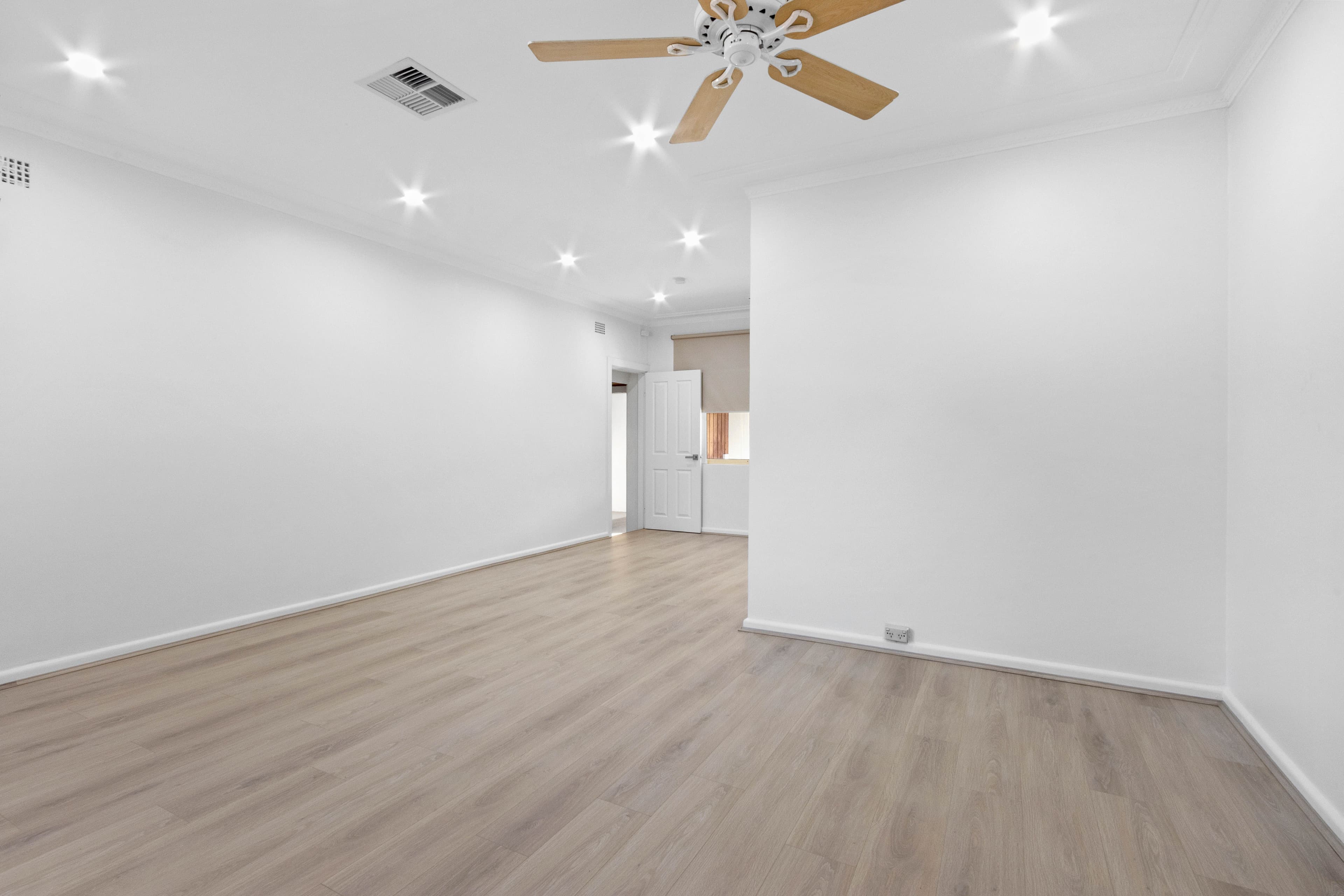 8 Firmstone Gardens, Arncliffe NSW 2205, Arncliffe - Thumbnail 8