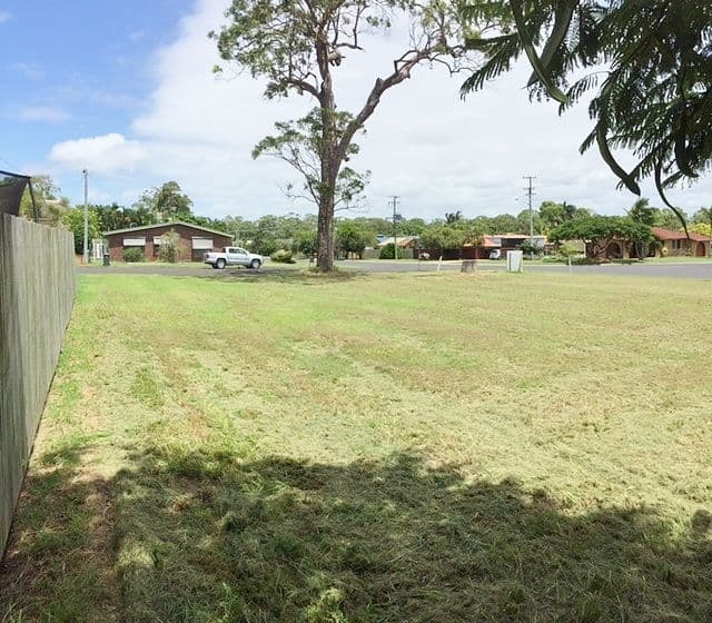2 Maxwell Street, Point Vernon QLD 4655, Point Vernon - Thumbnail 4
