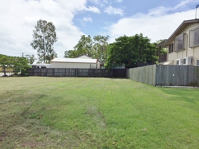 2 Maxwell Street, Point Vernon QLD 4655, Point Vernon - Thumbnail 5